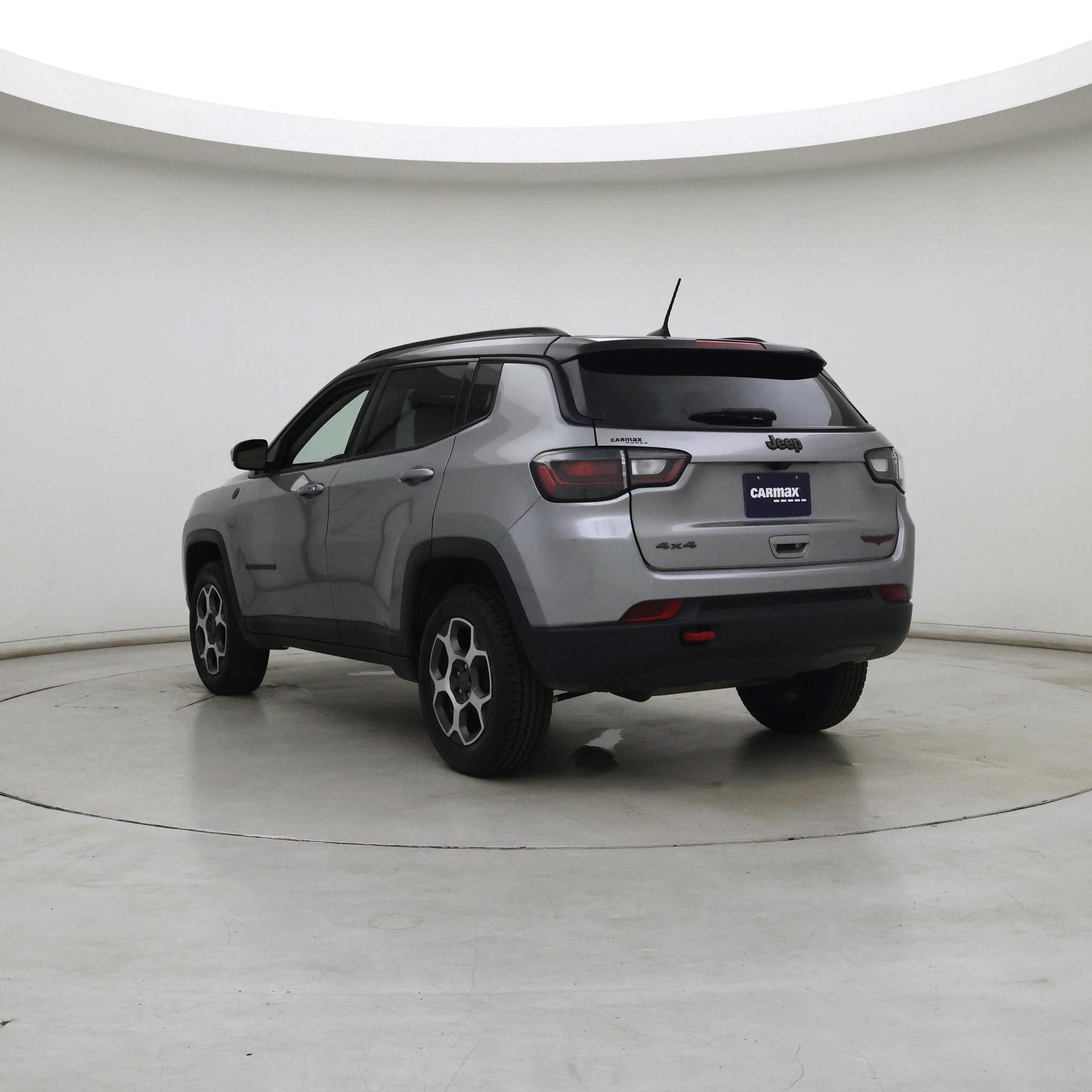 Thumbnail: 2022 Jeep Compass - 2