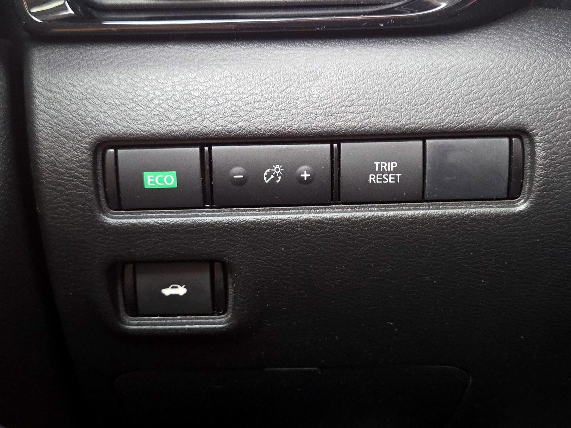 Thumbnail: 2023 Nissan Sentra - 13