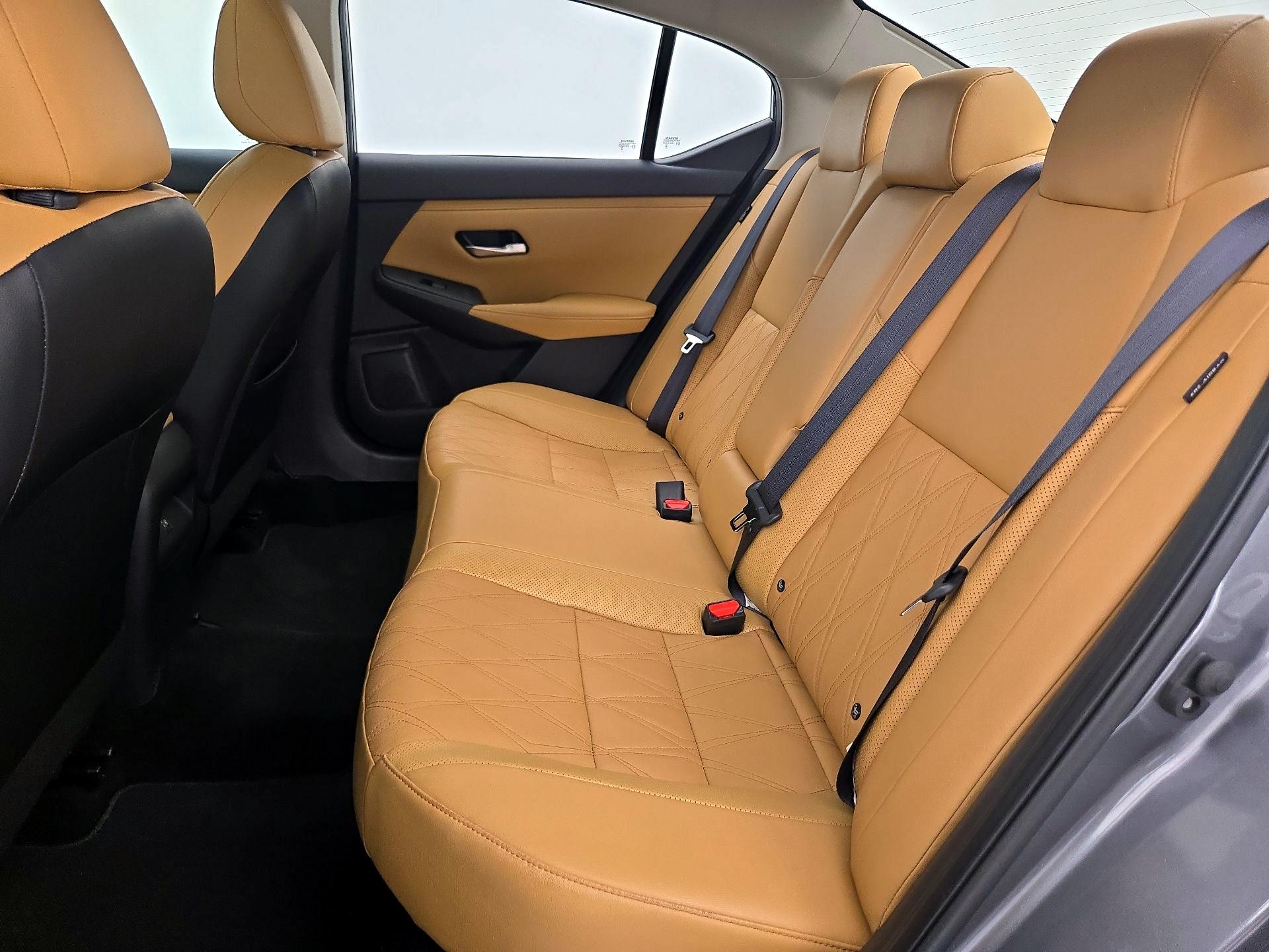 Thumbnail: 2023 Nissan Sentra - 20