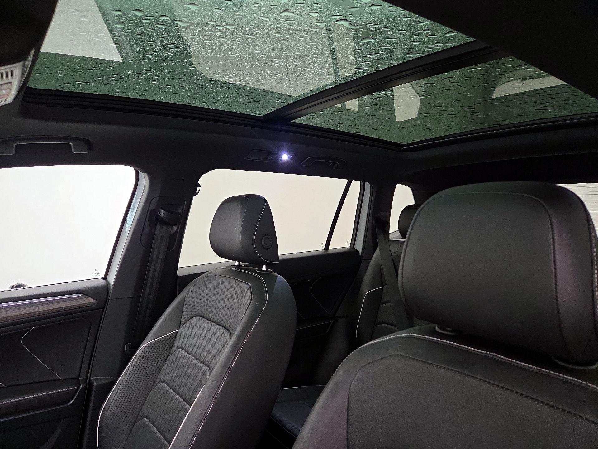 Thumbnail: 2023 Volkswagen Tiguan - 20