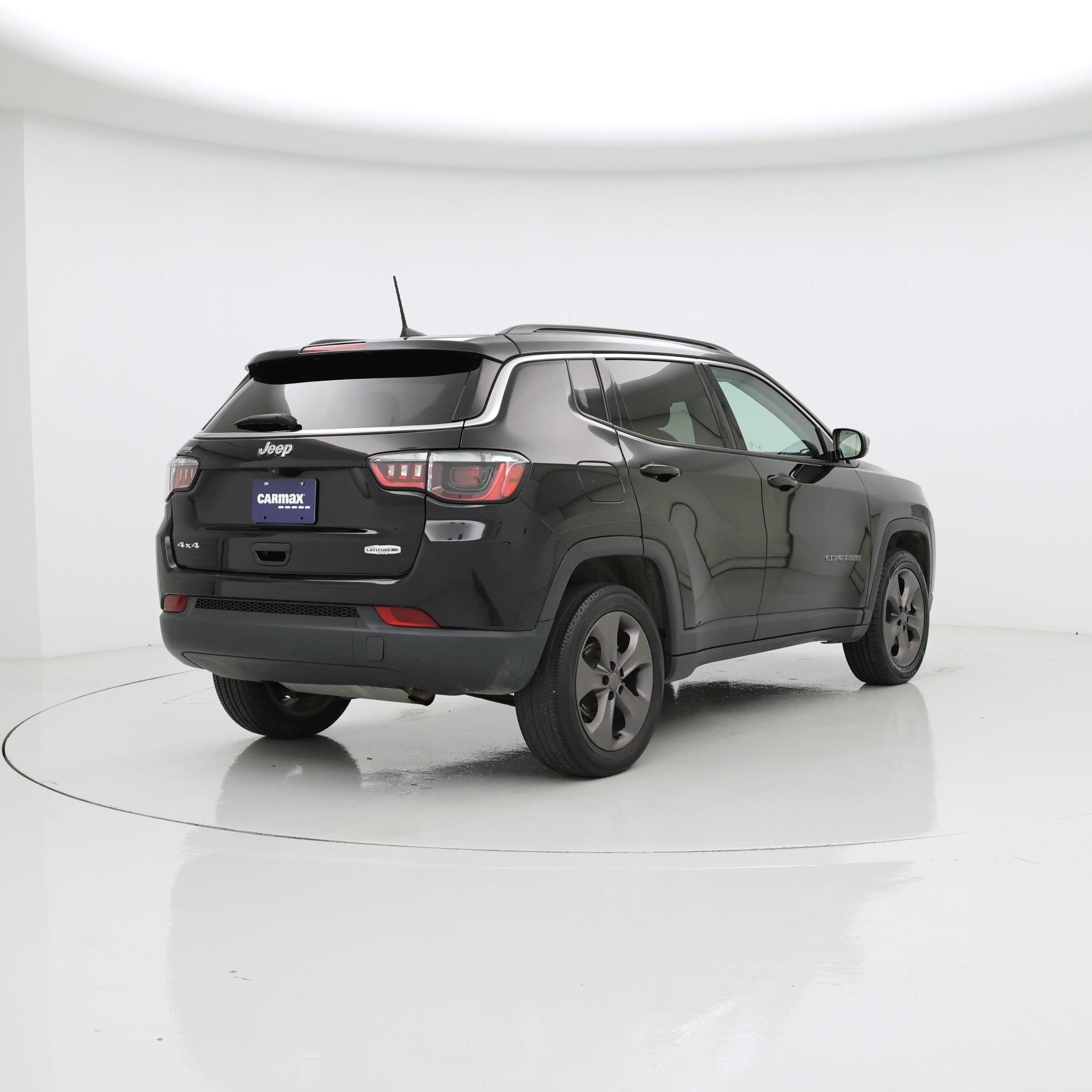 Thumbnail: 2022 Jeep Compass - 8