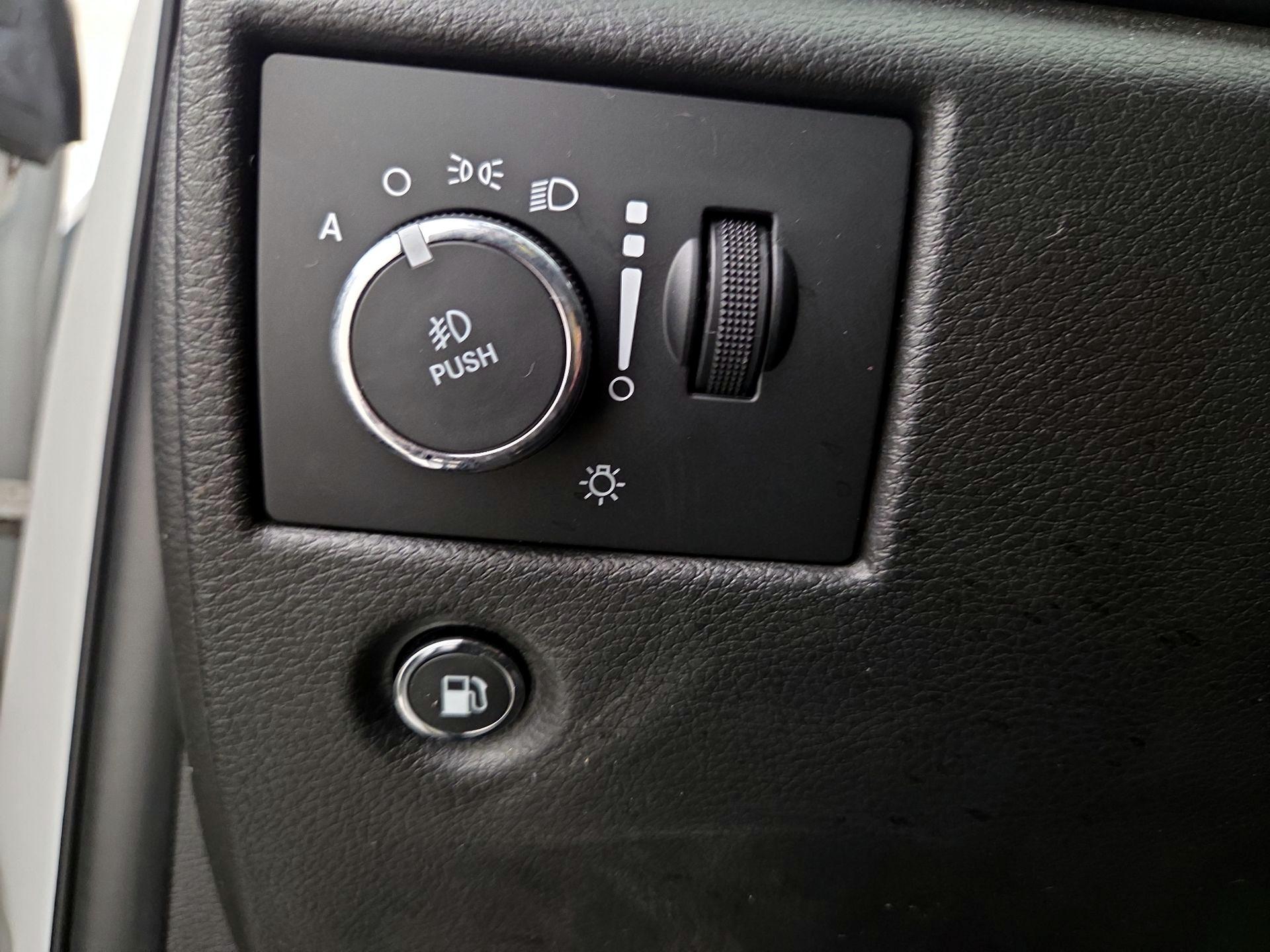Thumbnail: 2021 Jeep Grand Cherokee - 13