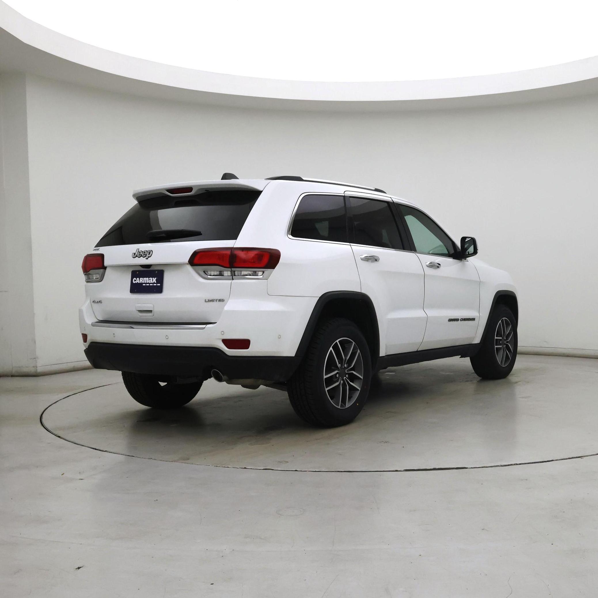 Thumbnail: 2021 Jeep Grand Cherokee - 8