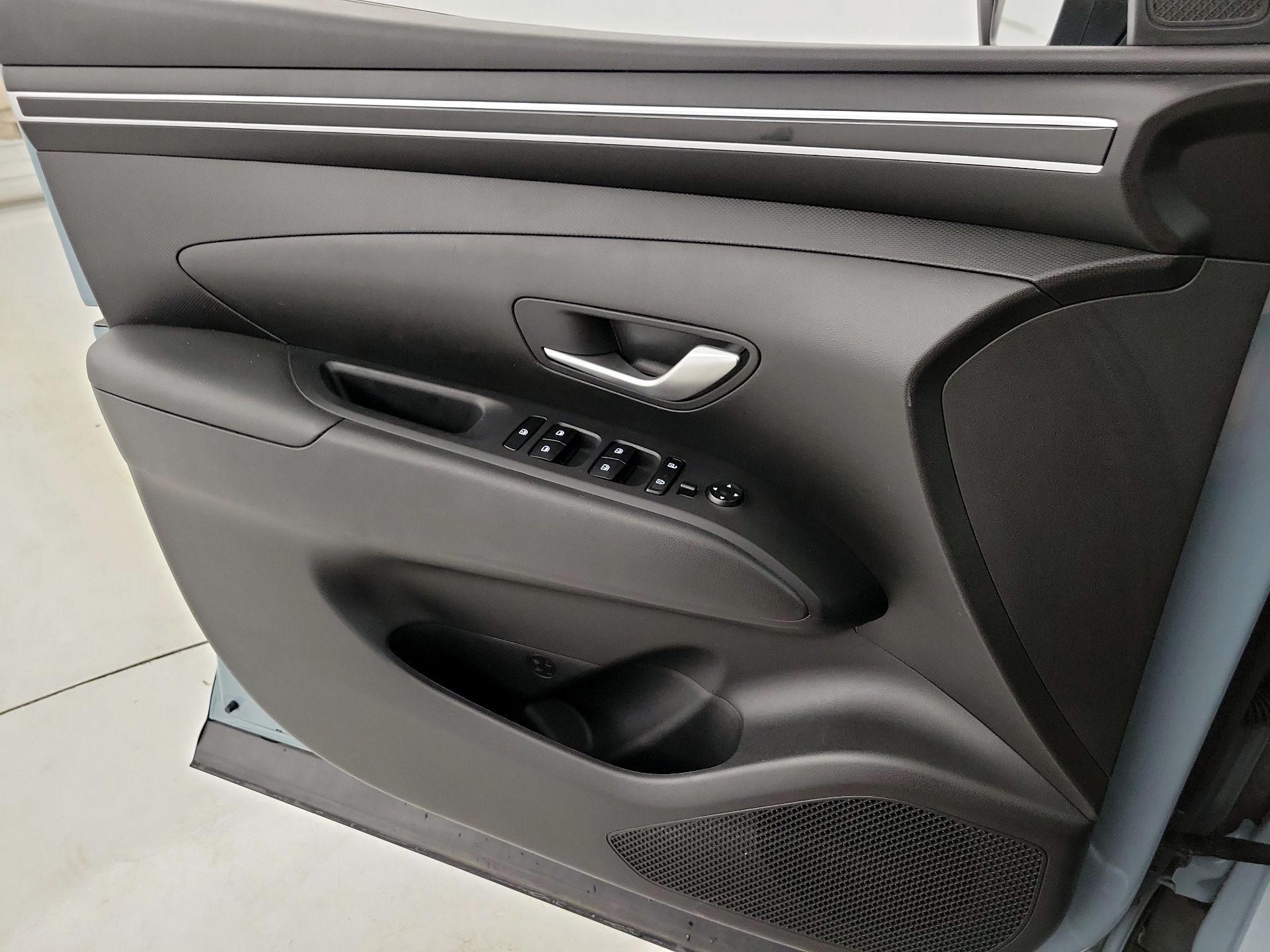 Thumbnail: 2024 Hyundai Santa Cruz - 12