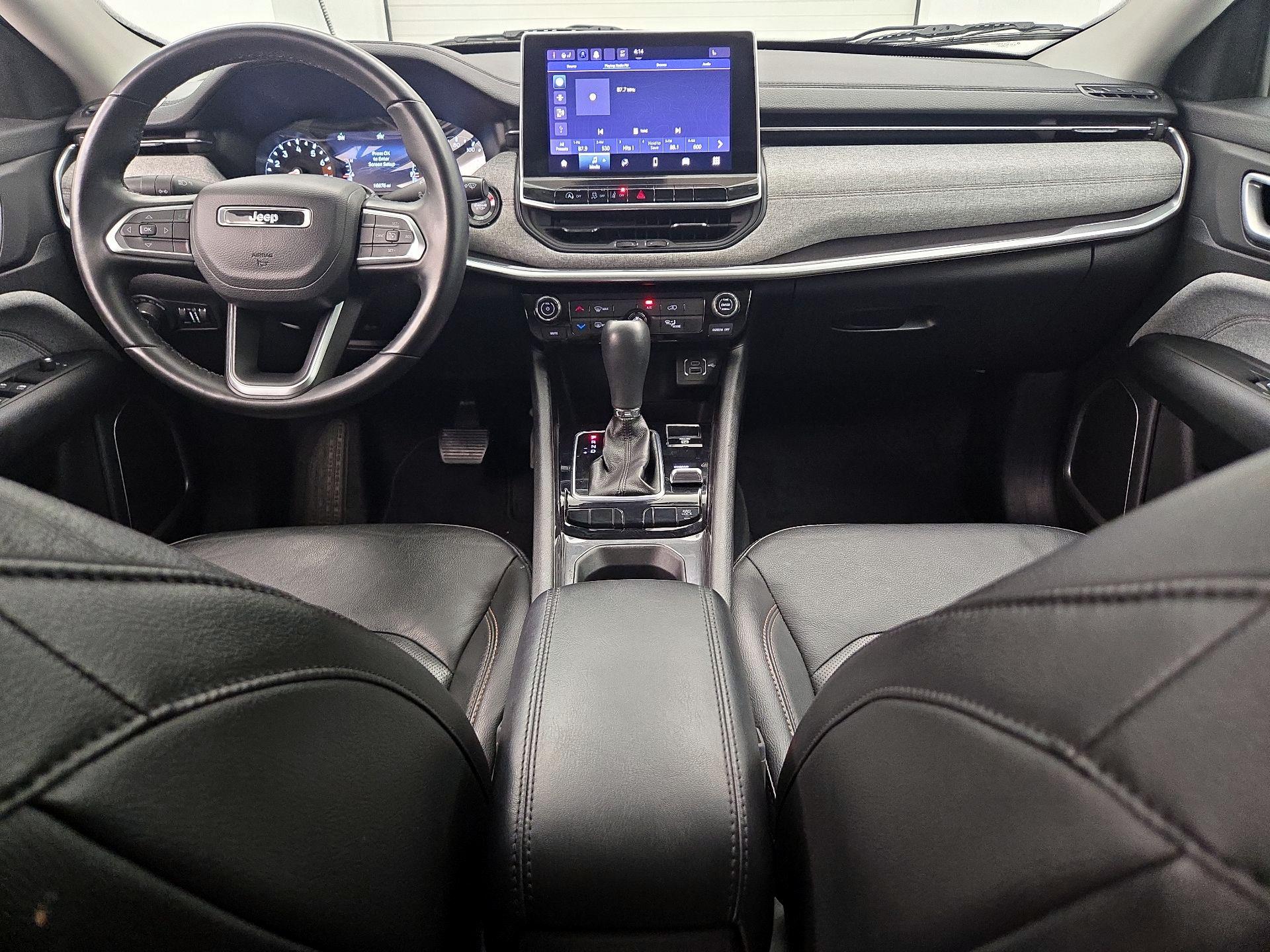 Thumbnail: 2022 Jeep Compass - 9