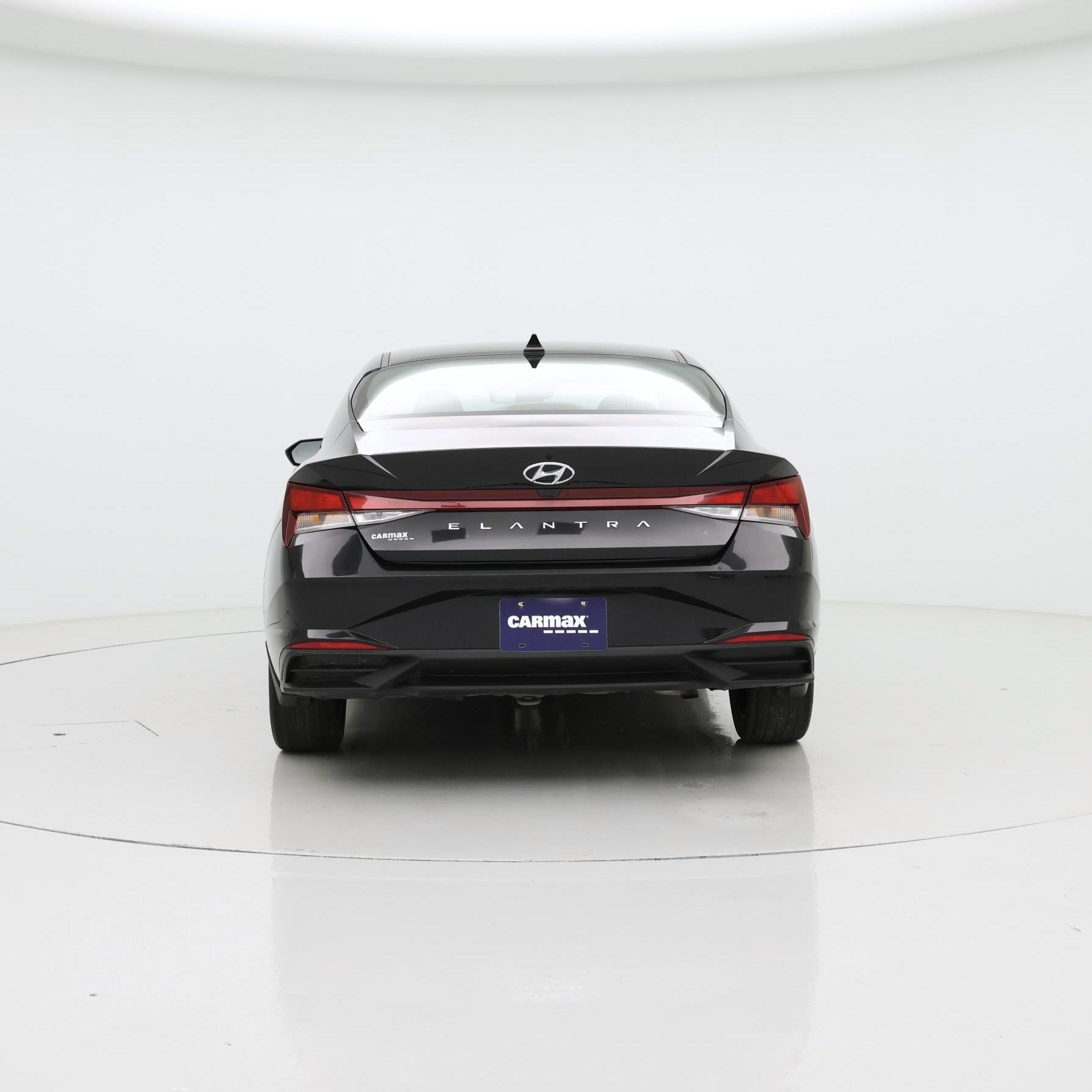 Thumbnail: 2023 Hyundai Elantra - 6