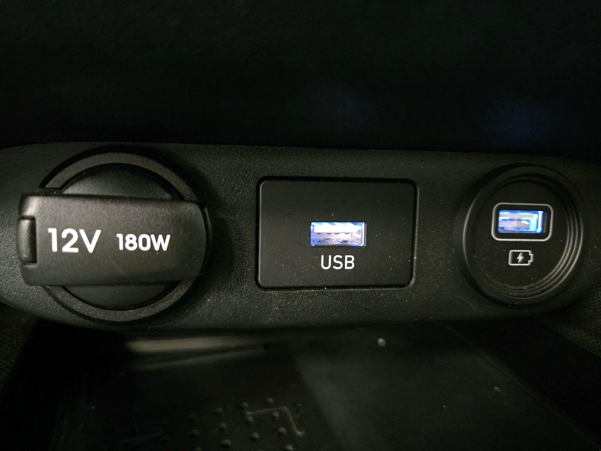 Thumbnail: 2023 Hyundai Elantra - 19