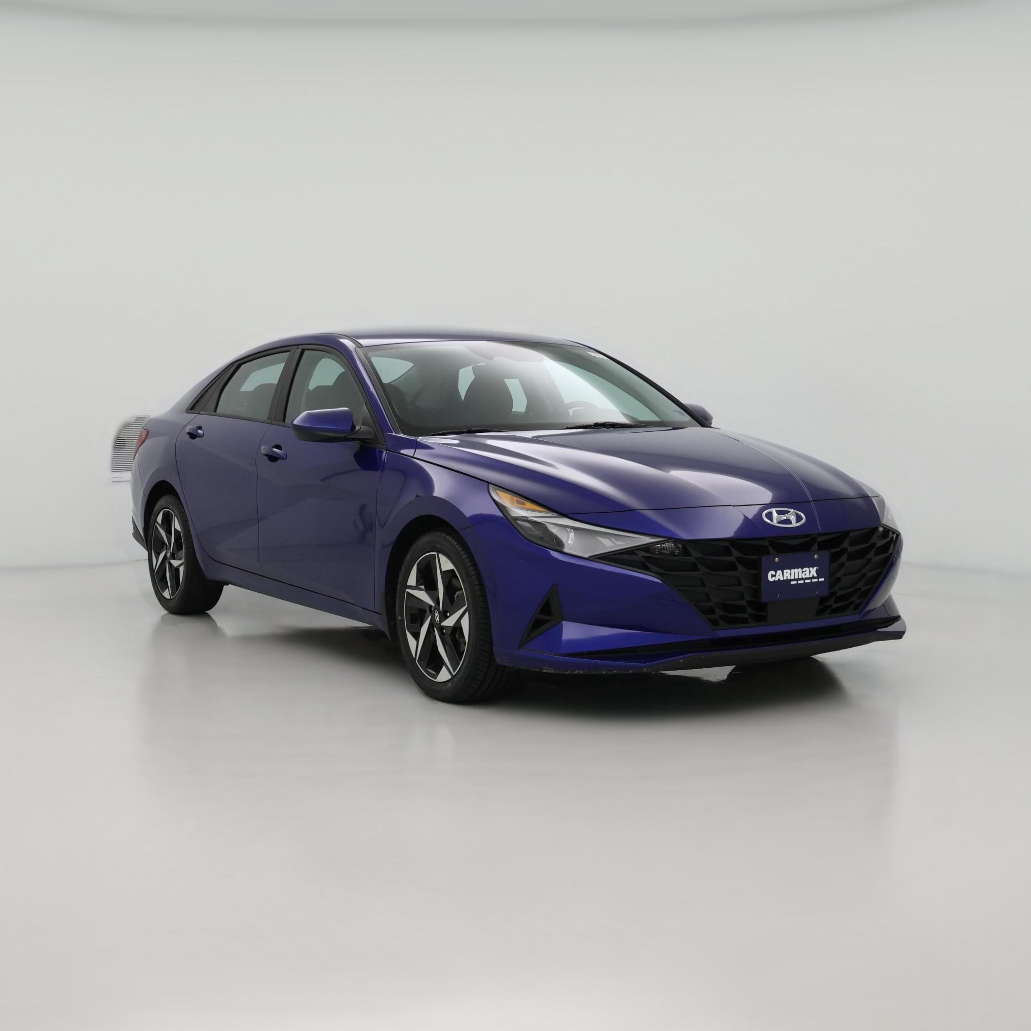 Thumbnail: 2023 Hyundai Elantra - 1