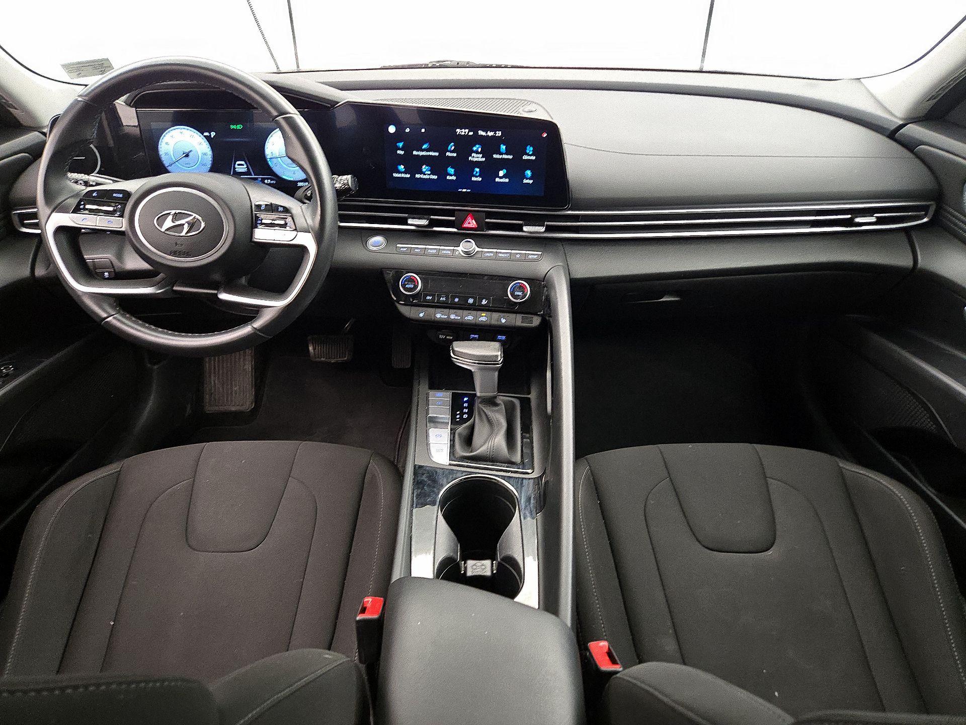 Thumbnail: 2023 Hyundai Elantra - 9
