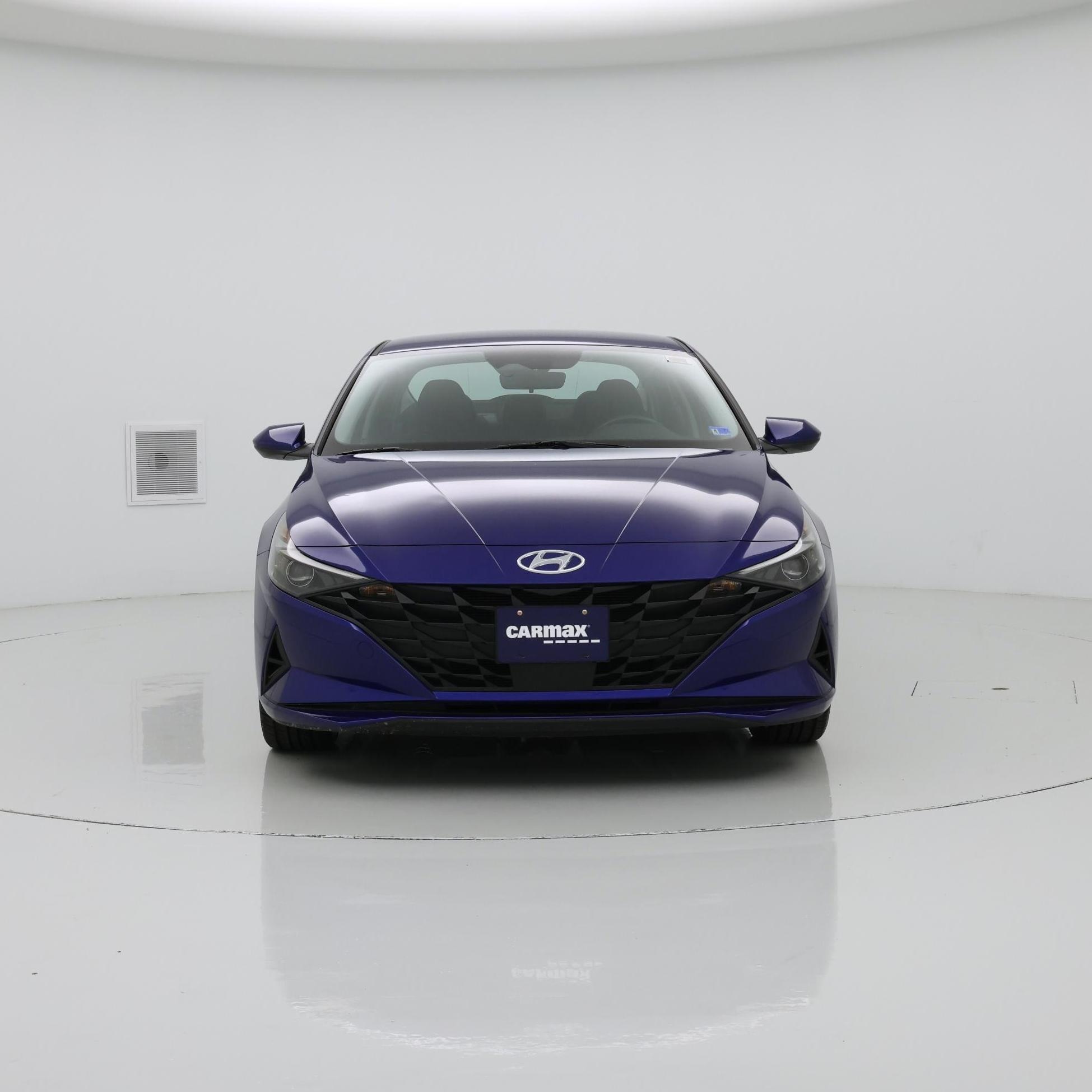 Thumbnail: 2023 Hyundai Elantra - 5