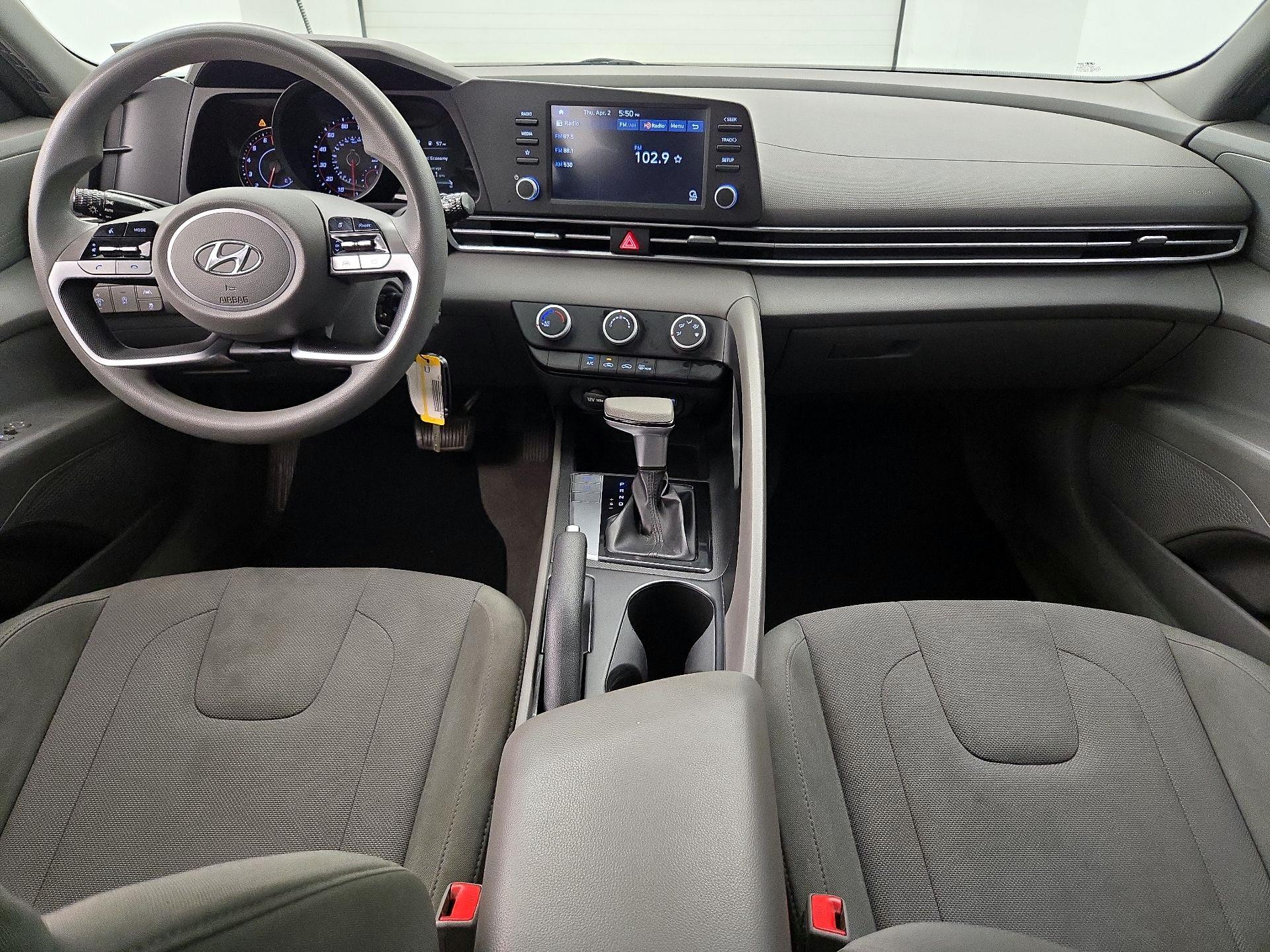 Thumbnail: 2021 Hyundai Elantra - 9