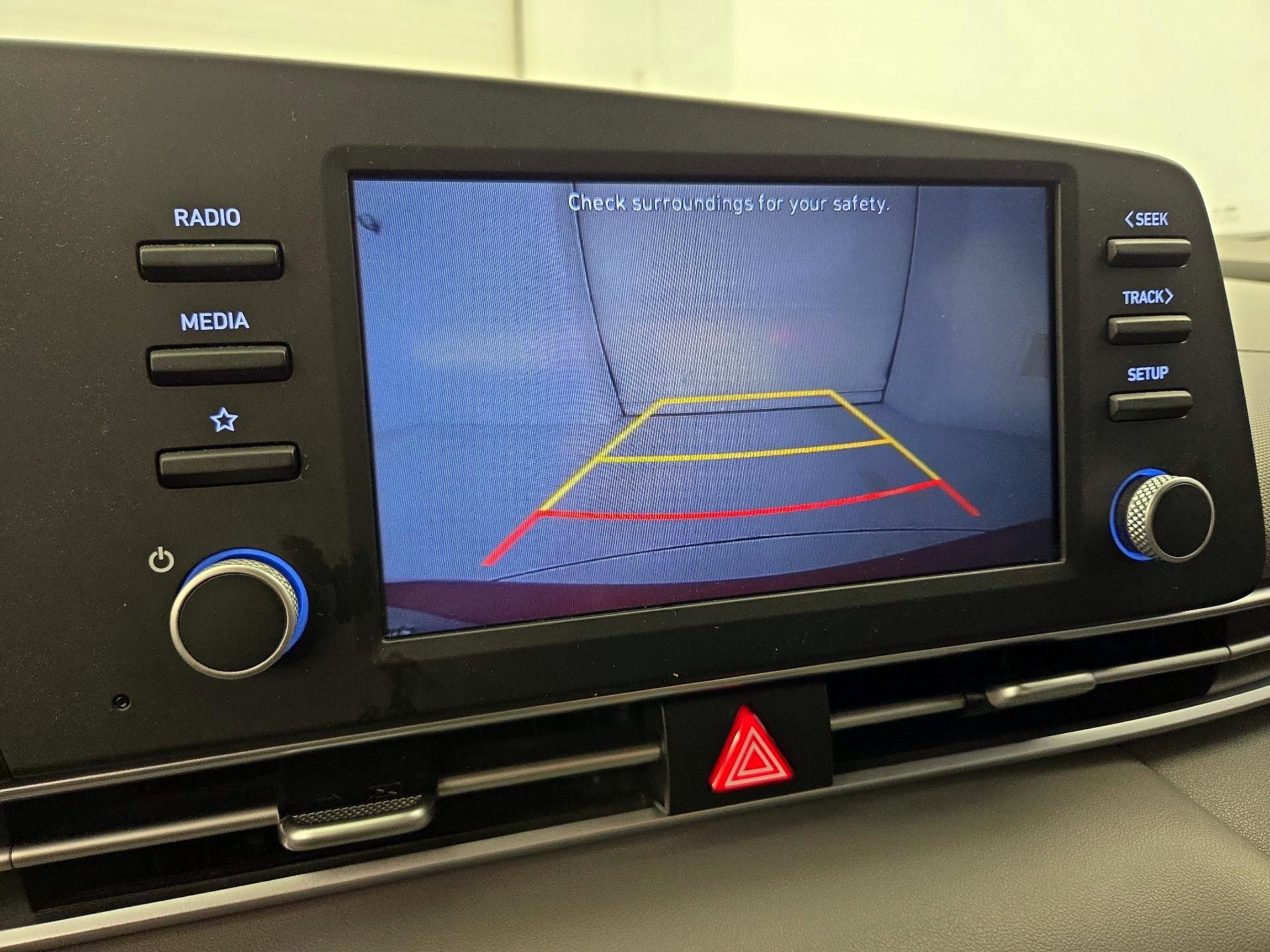 Thumbnail: 2021 Hyundai Elantra - 14