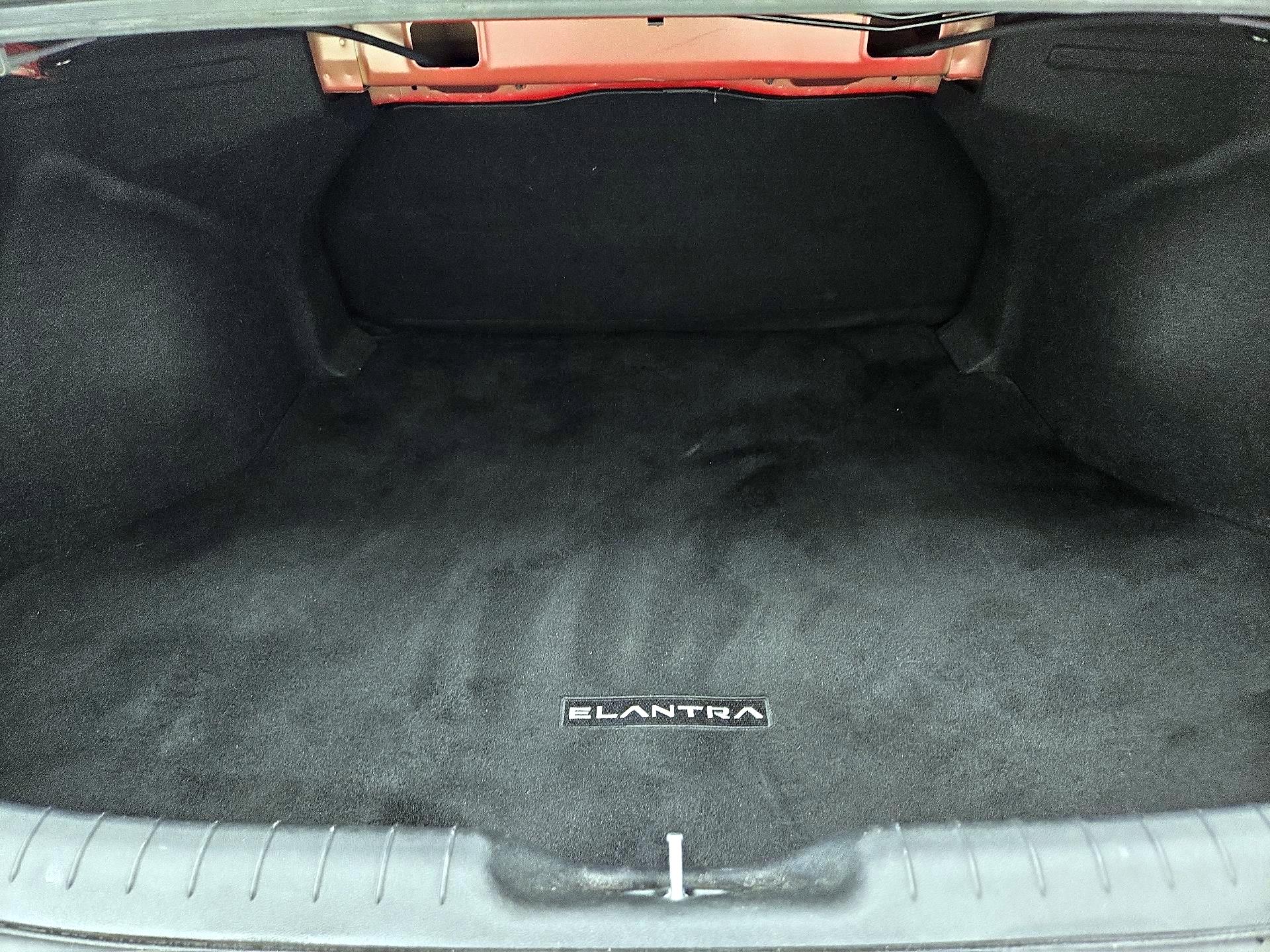 Thumbnail: 2021 Hyundai Elantra - 20