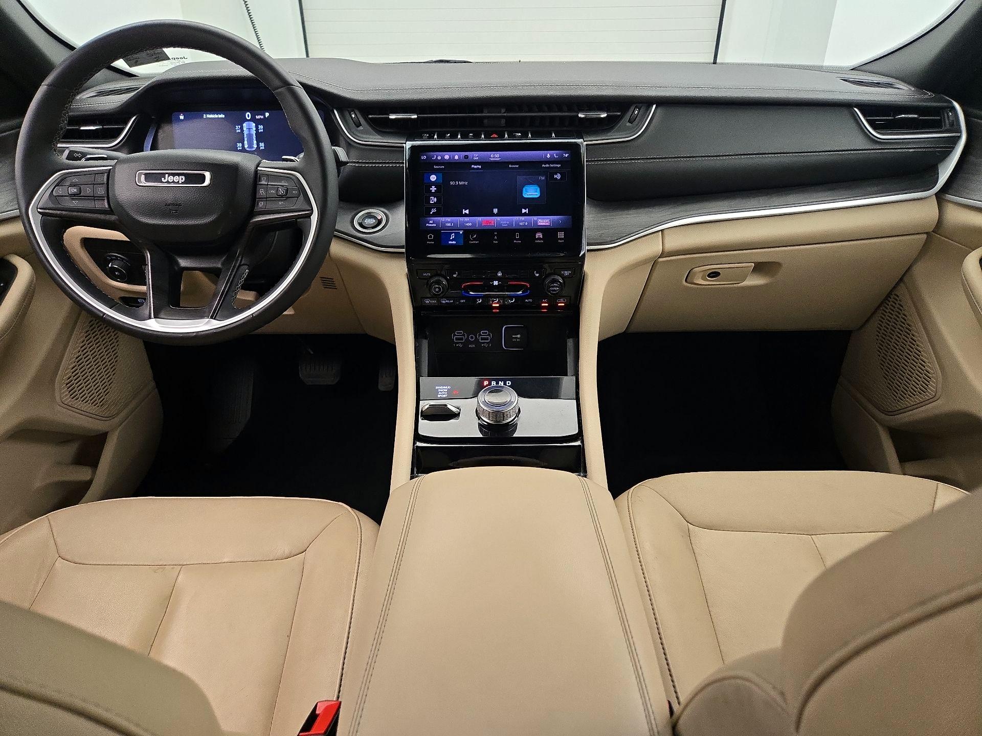 Thumbnail: 2023 Jeep Grand Cherokee - 9