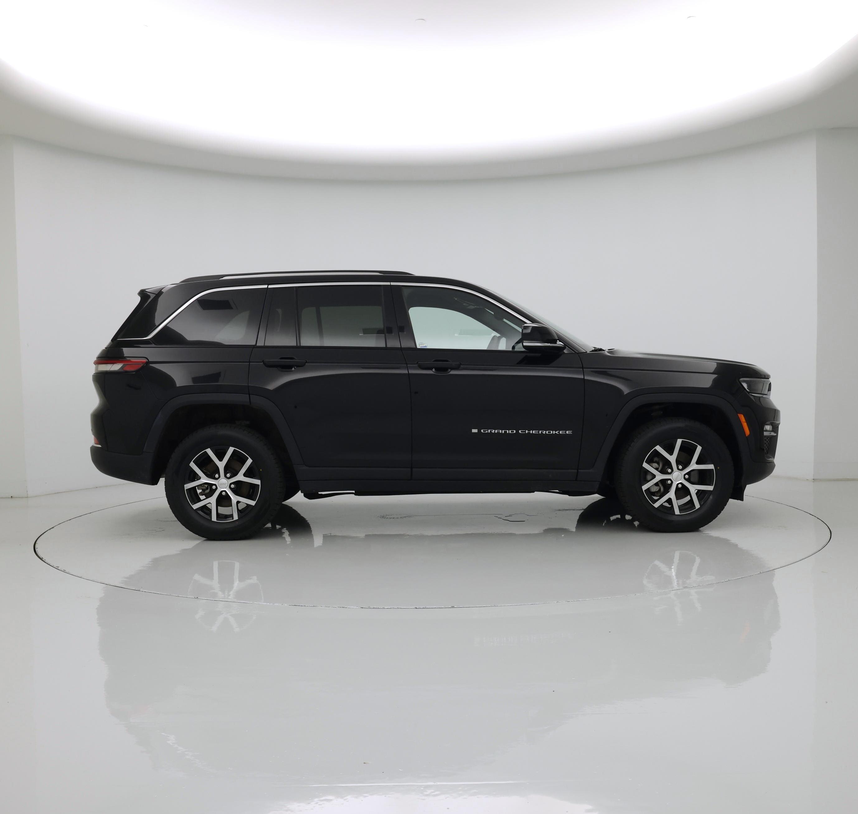 Thumbnail: 2023 Jeep Grand Cherokee - 7