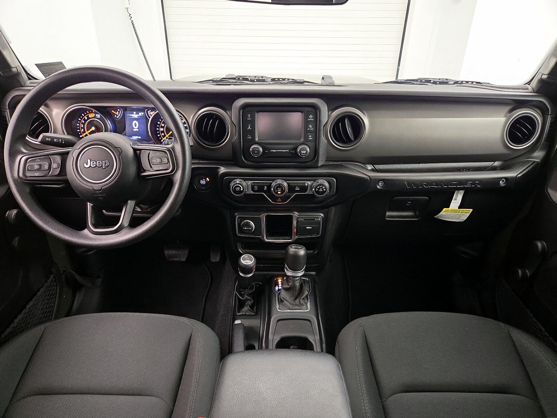 Thumbnail: 2021 Jeep Wrangler - 9