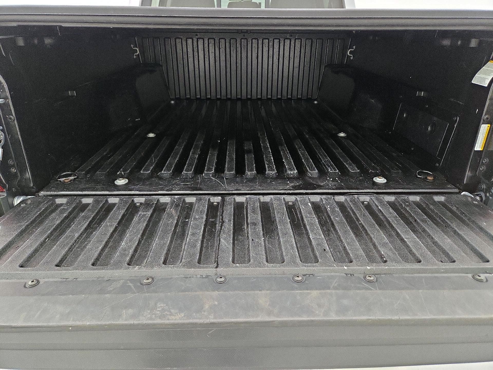 Thumbnail: 2023 Toyota Tacoma - 20