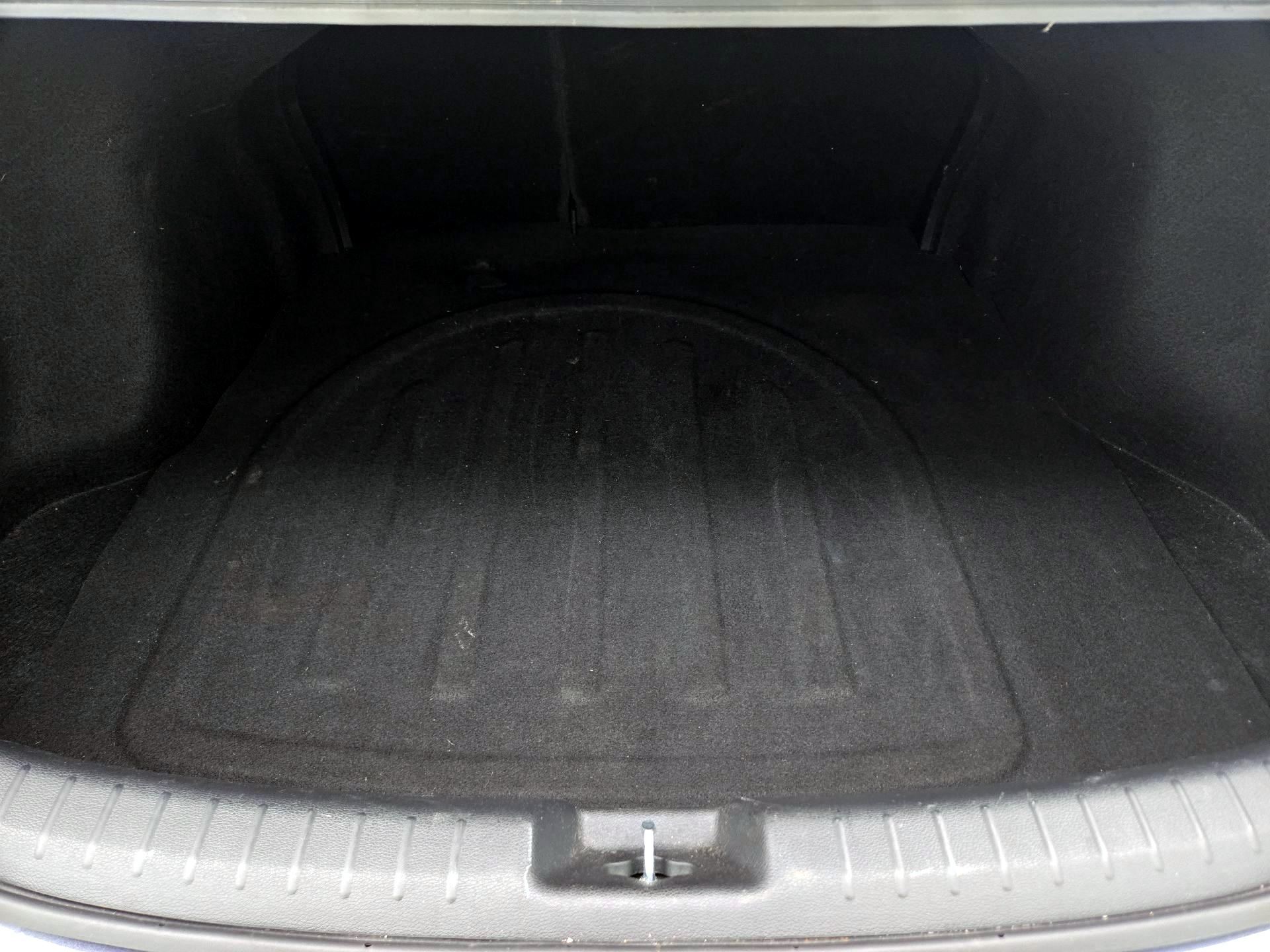 Thumbnail: 2023 Kia Forte - 20