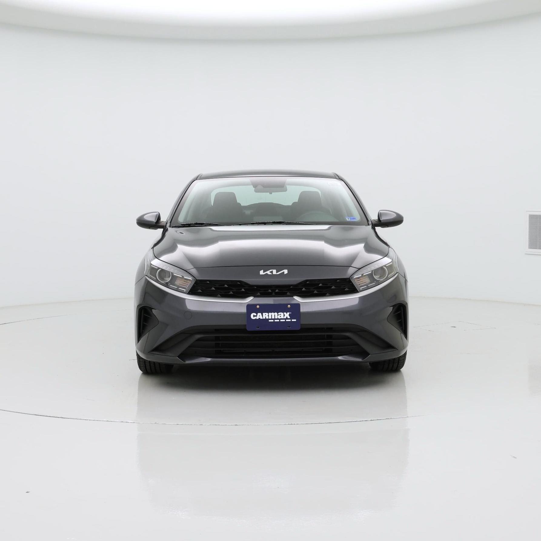 Thumbnail: 2023 Kia Forte - 5