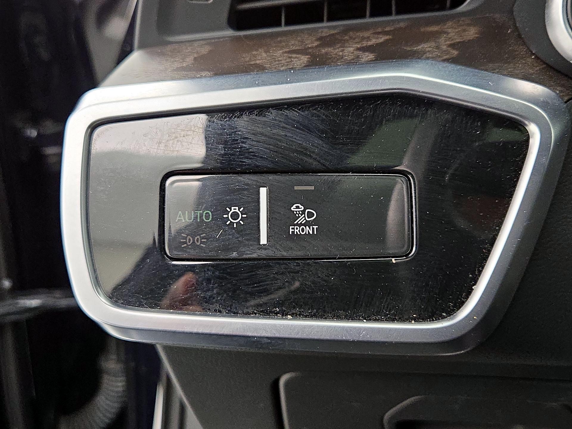 Thumbnail: 2021 Audi A6 - 13