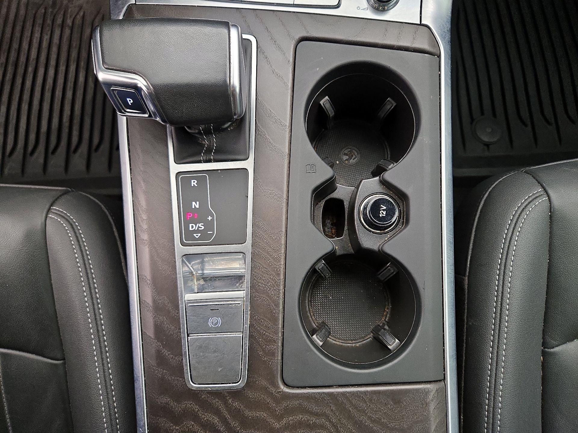 Thumbnail: 2021 Audi A6 - 18