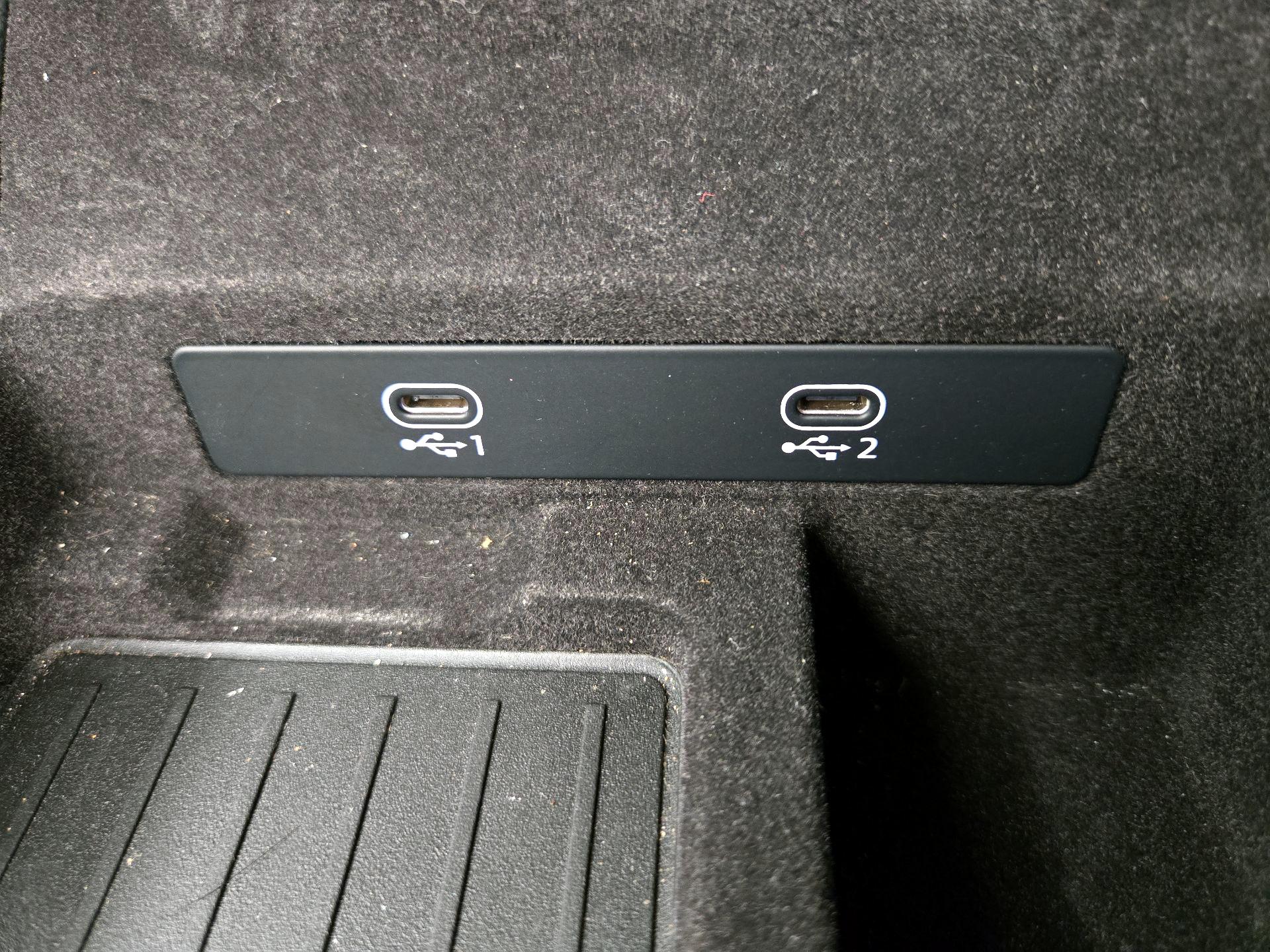 Thumbnail: 2021 Audi A6 - 19