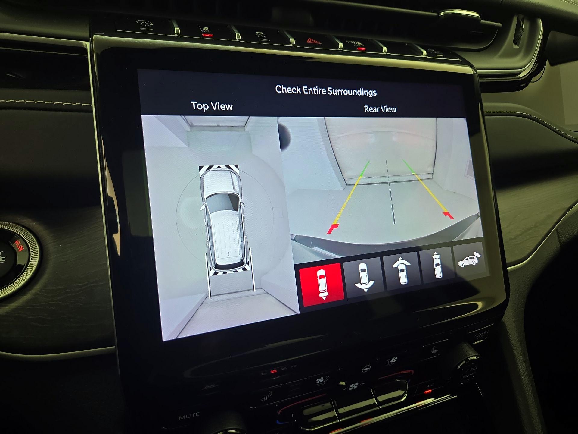 Thumbnail: 2022 Jeep Grand Cherokee L - 15