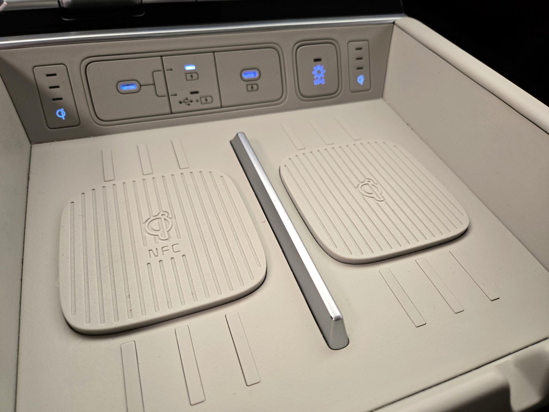 Thumbnail: 2024 Hyundai Santa Fe - 19