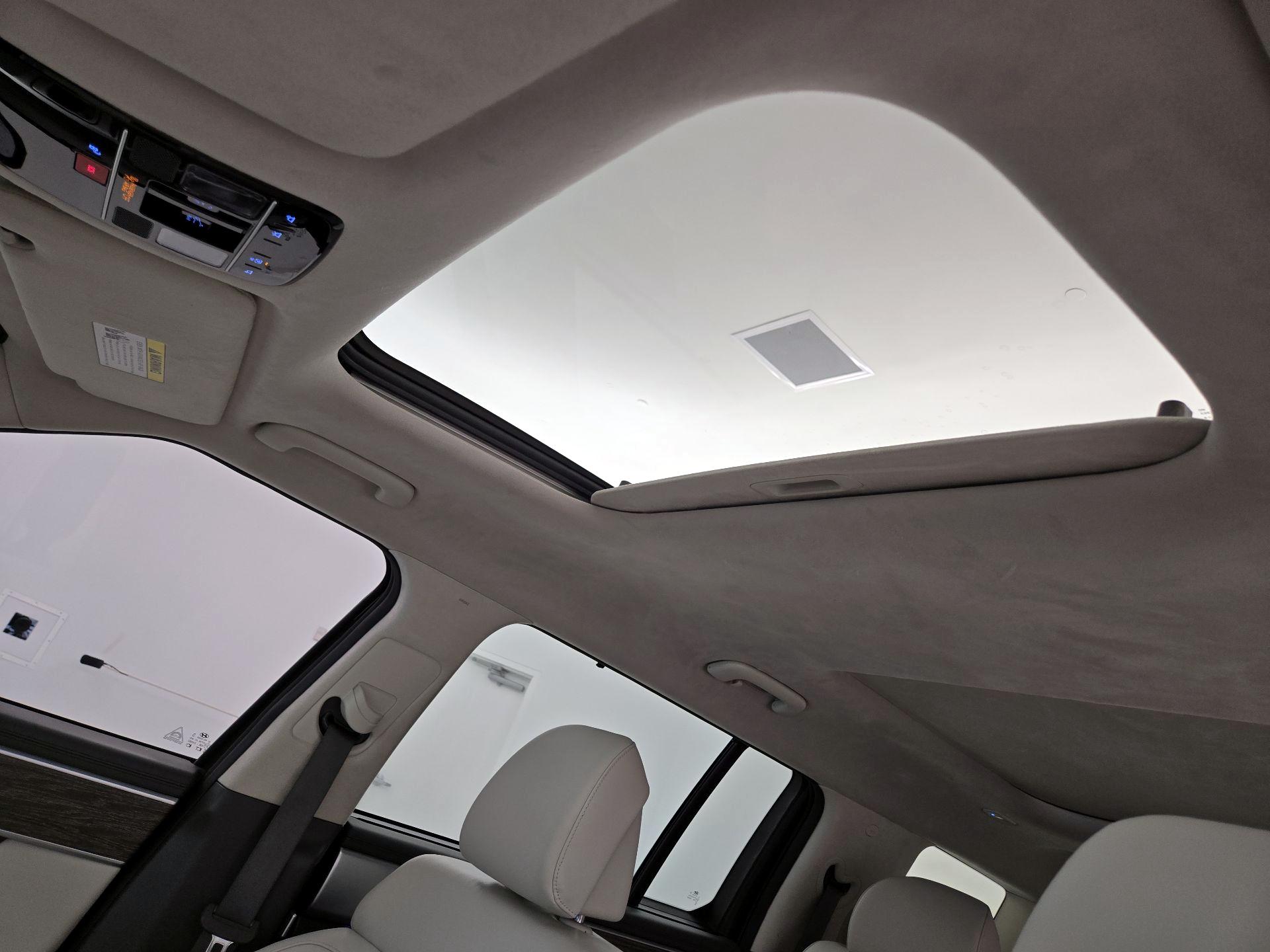 Thumbnail: 2024 Hyundai Santa Fe - 20