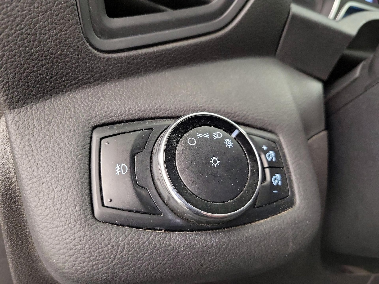 2014 Ford Escape SE - Photo 14