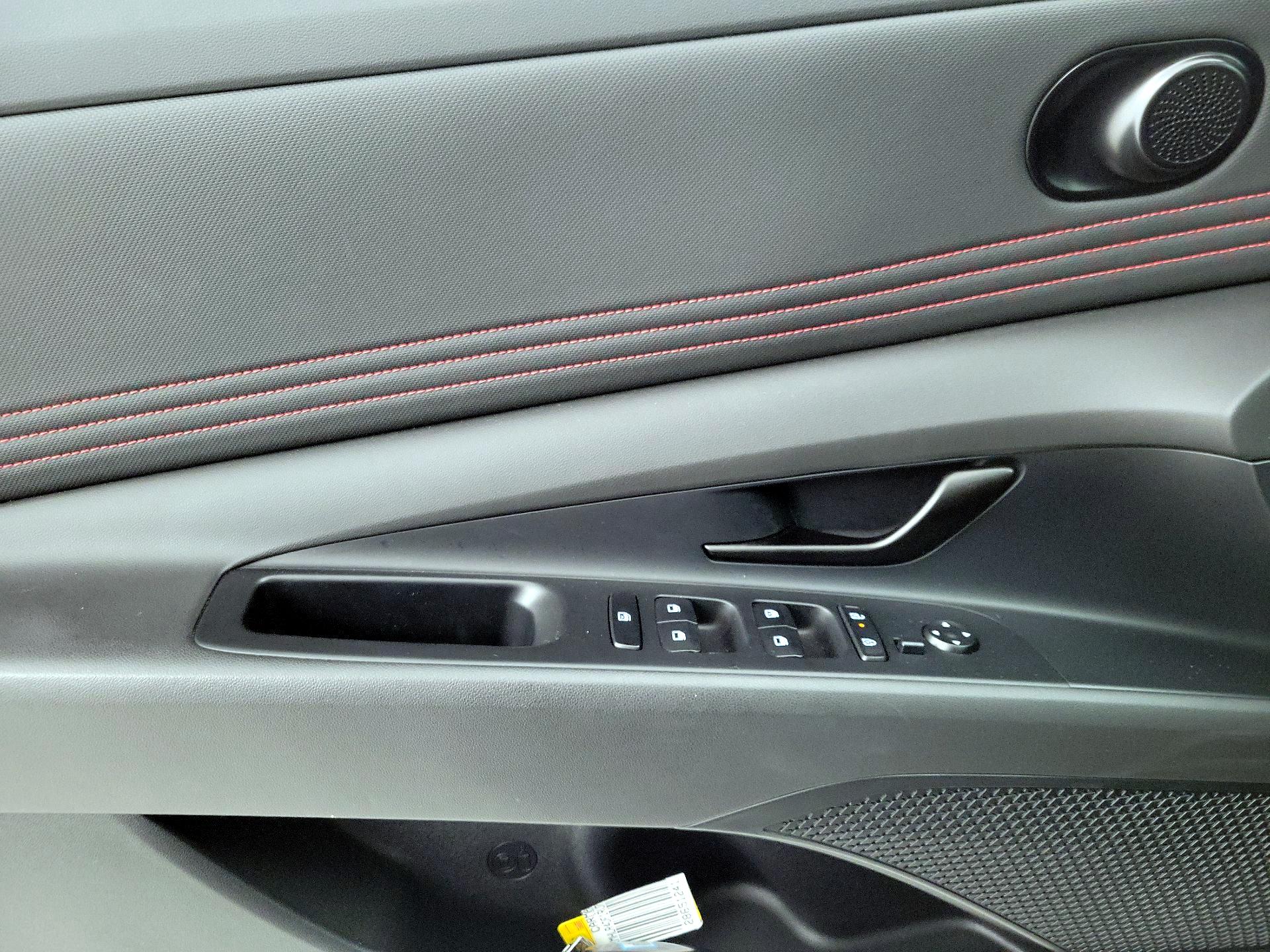 Thumbnail: 2024 Hyundai Elantra - 12