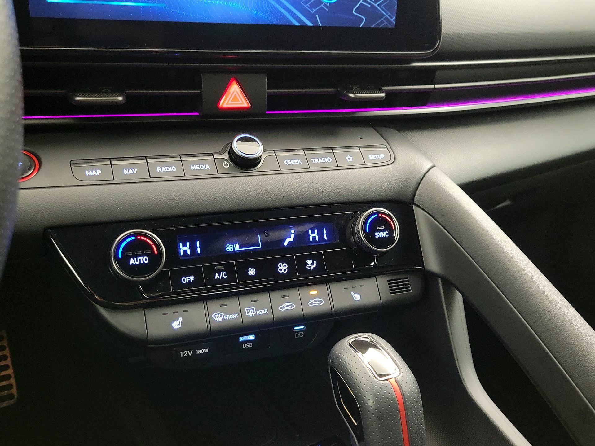 Thumbnail: 2024 Hyundai Elantra - 17