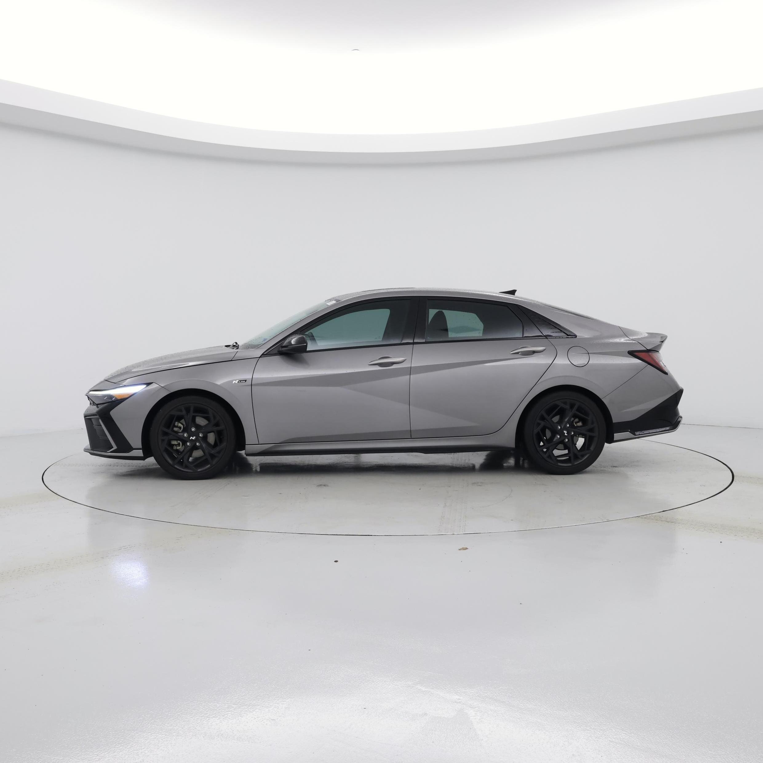 Thumbnail: 2024 Hyundai Elantra - 3