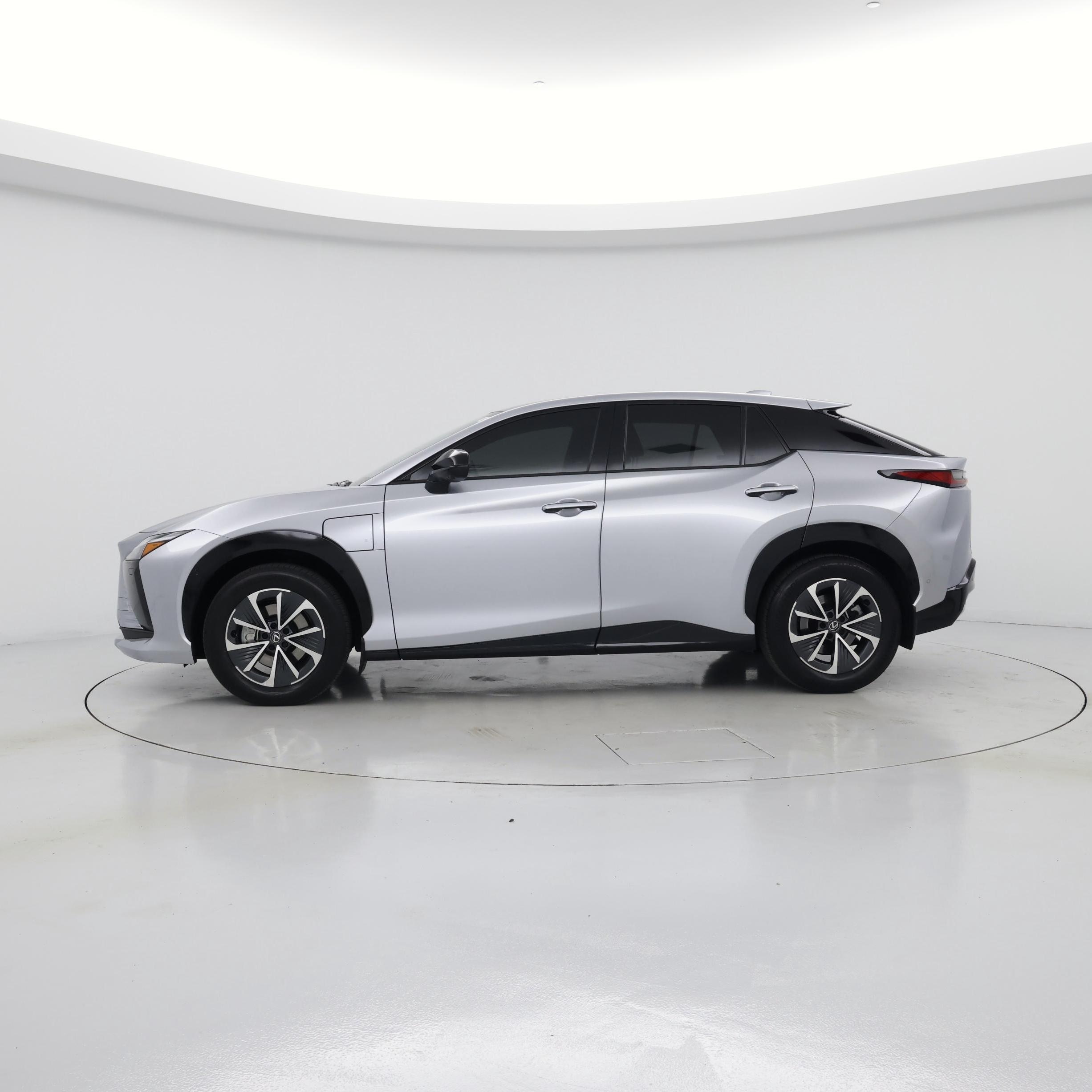 Thumbnail: 2024 Lexus RZ - 3