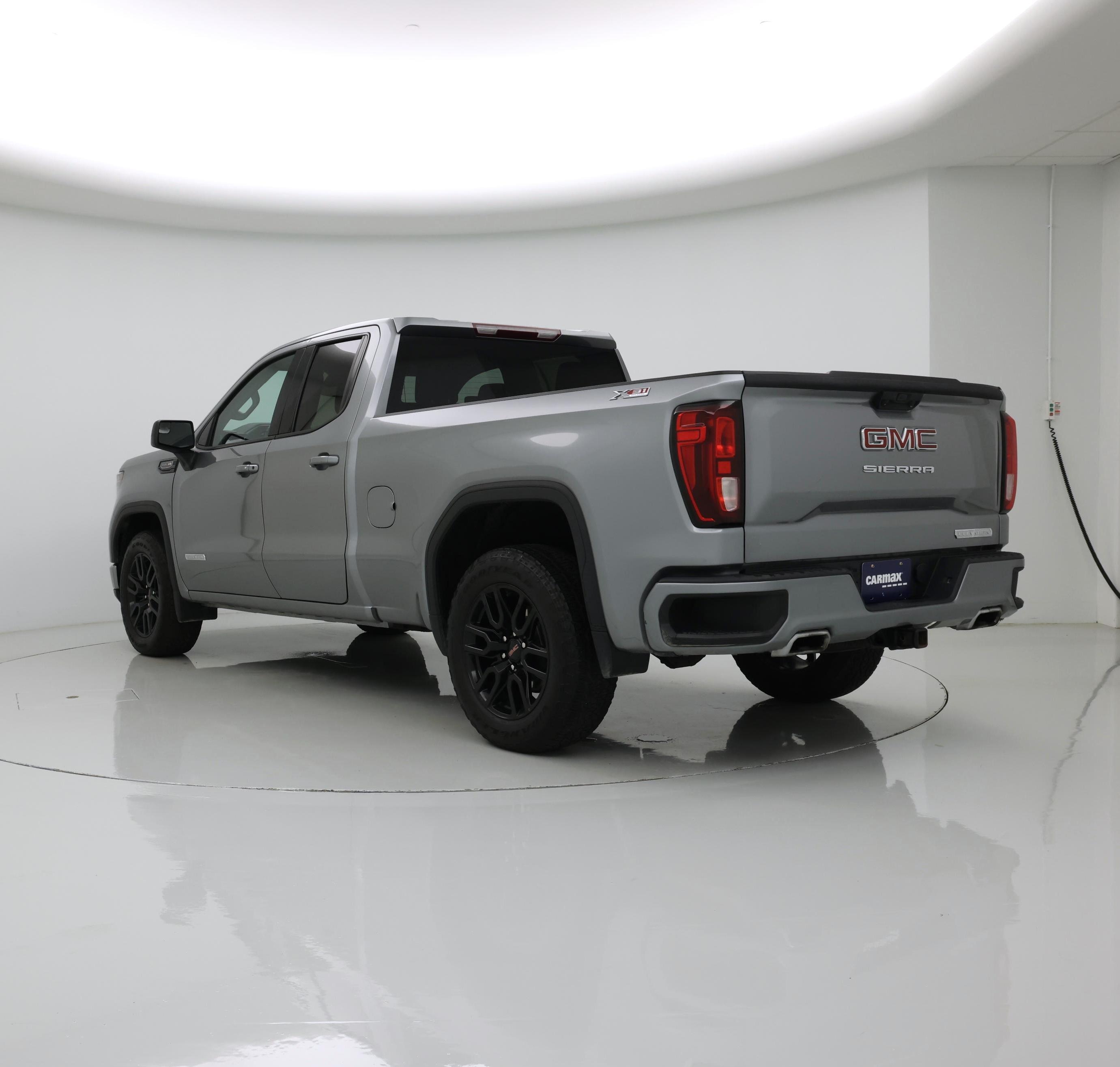 Thumbnail: 2023 GMC Sierra 1500 - 2