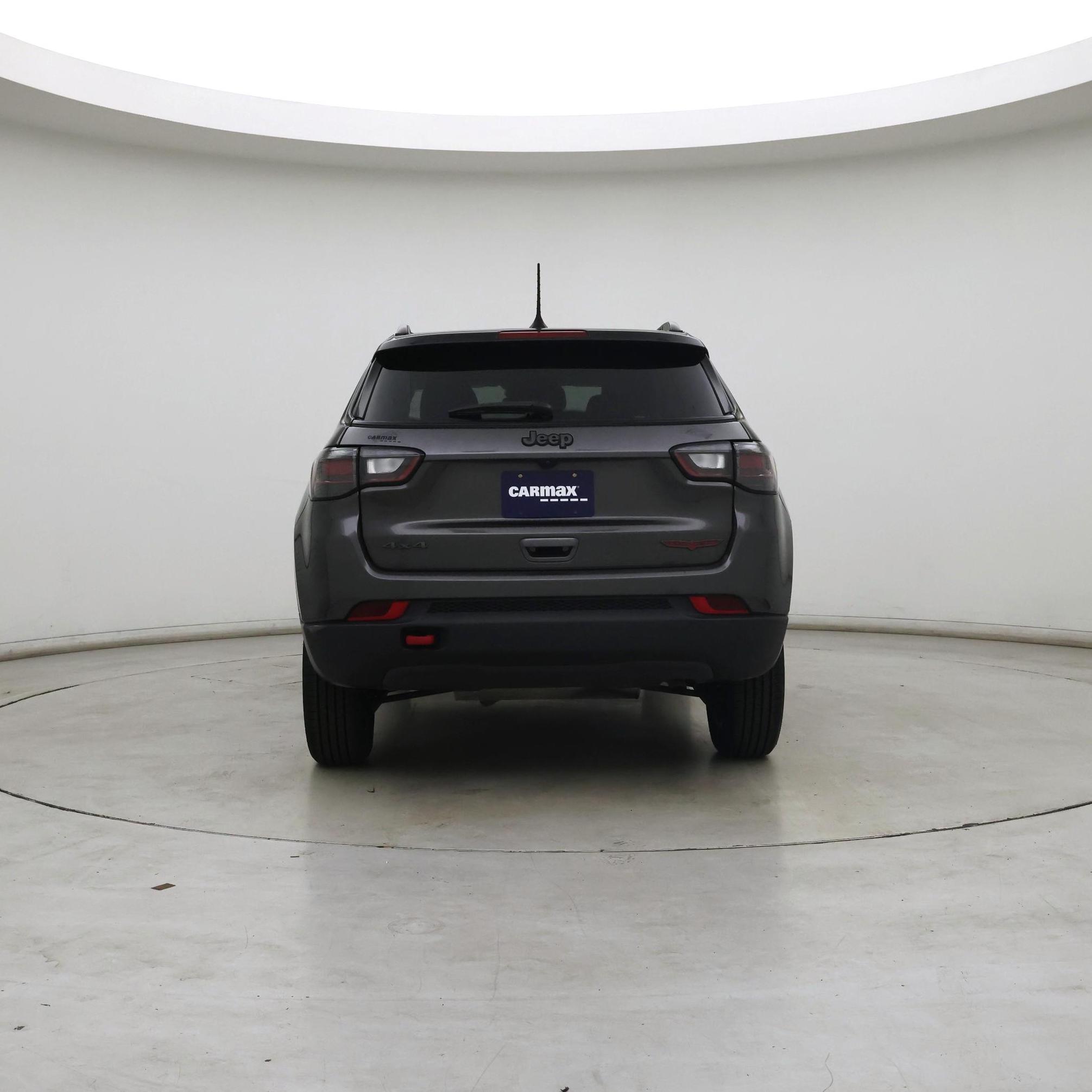 Thumbnail: 2022 Jeep Compass - 6