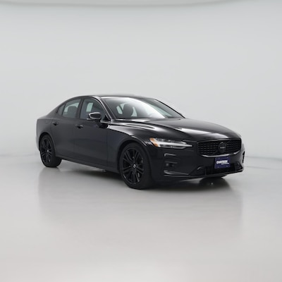 2023 Volvo S60 B5 Plus Black Edition