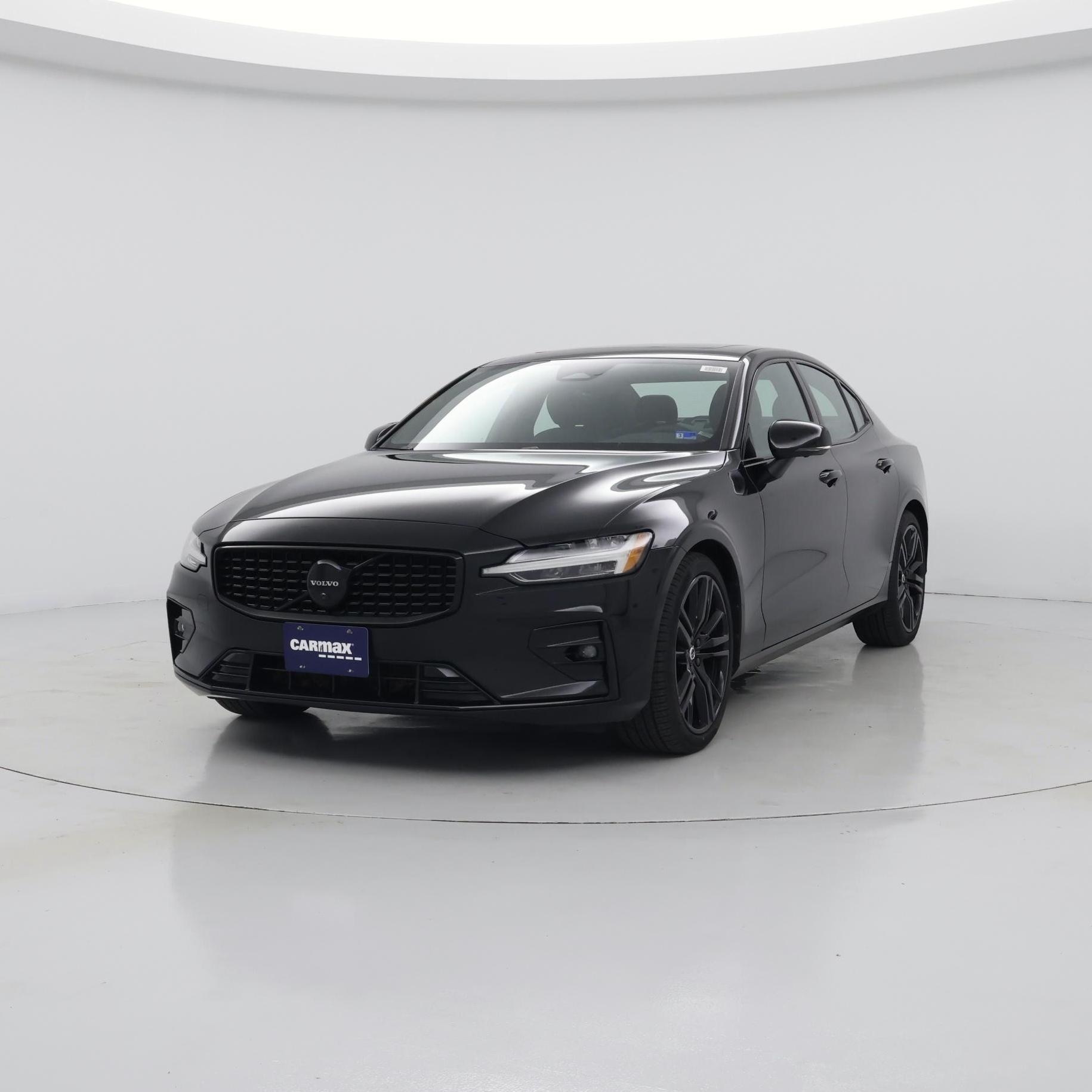 Thumbnail: 2023 Volvo S60 - 4