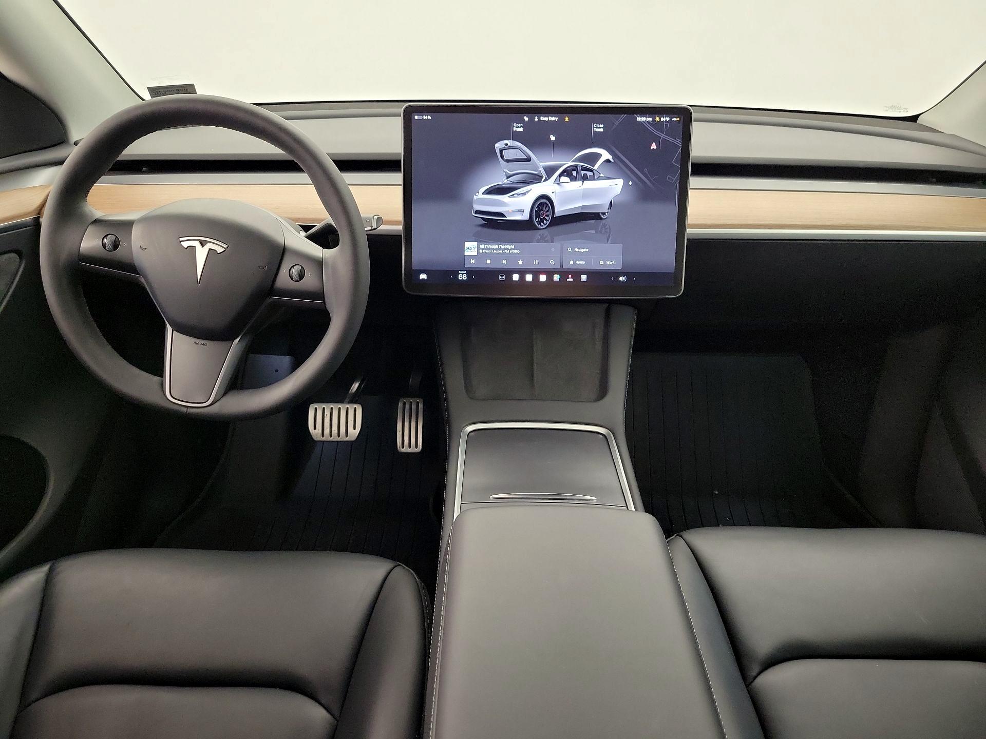 Thumbnail: 2023 Tesla Model Y - 9