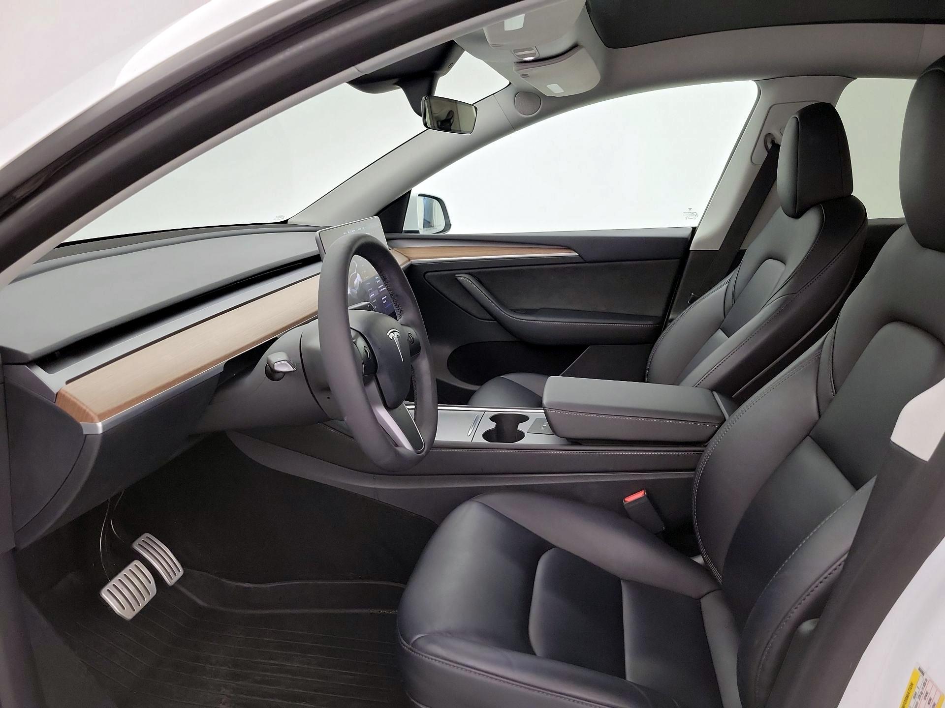 Thumbnail: 2023 Tesla Model Y - 11