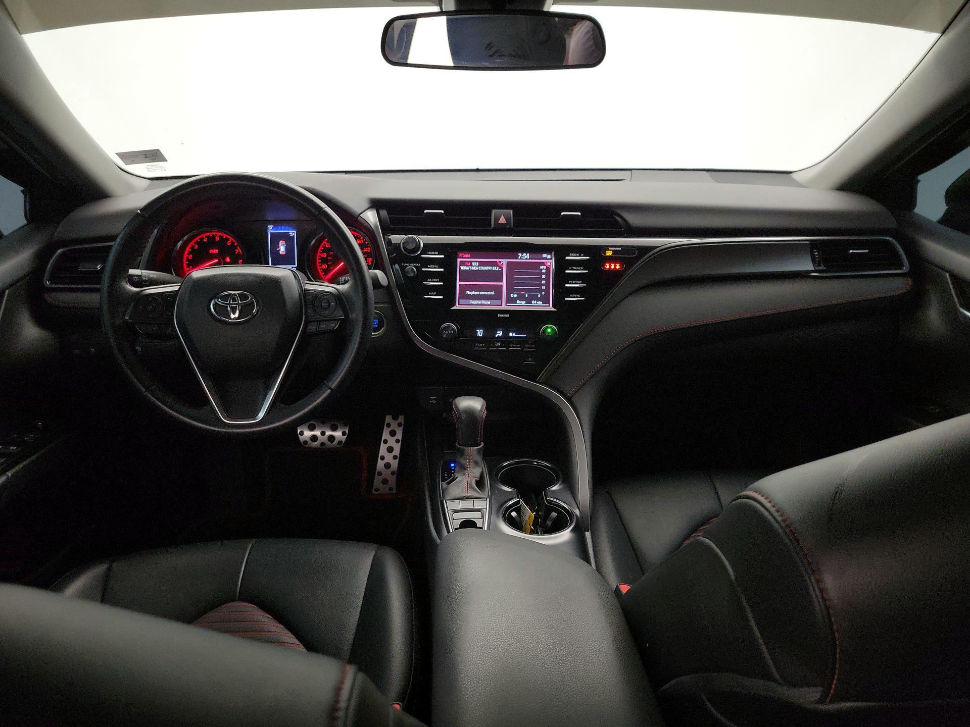 Thumbnail: 2020 Toyota Camry - 9