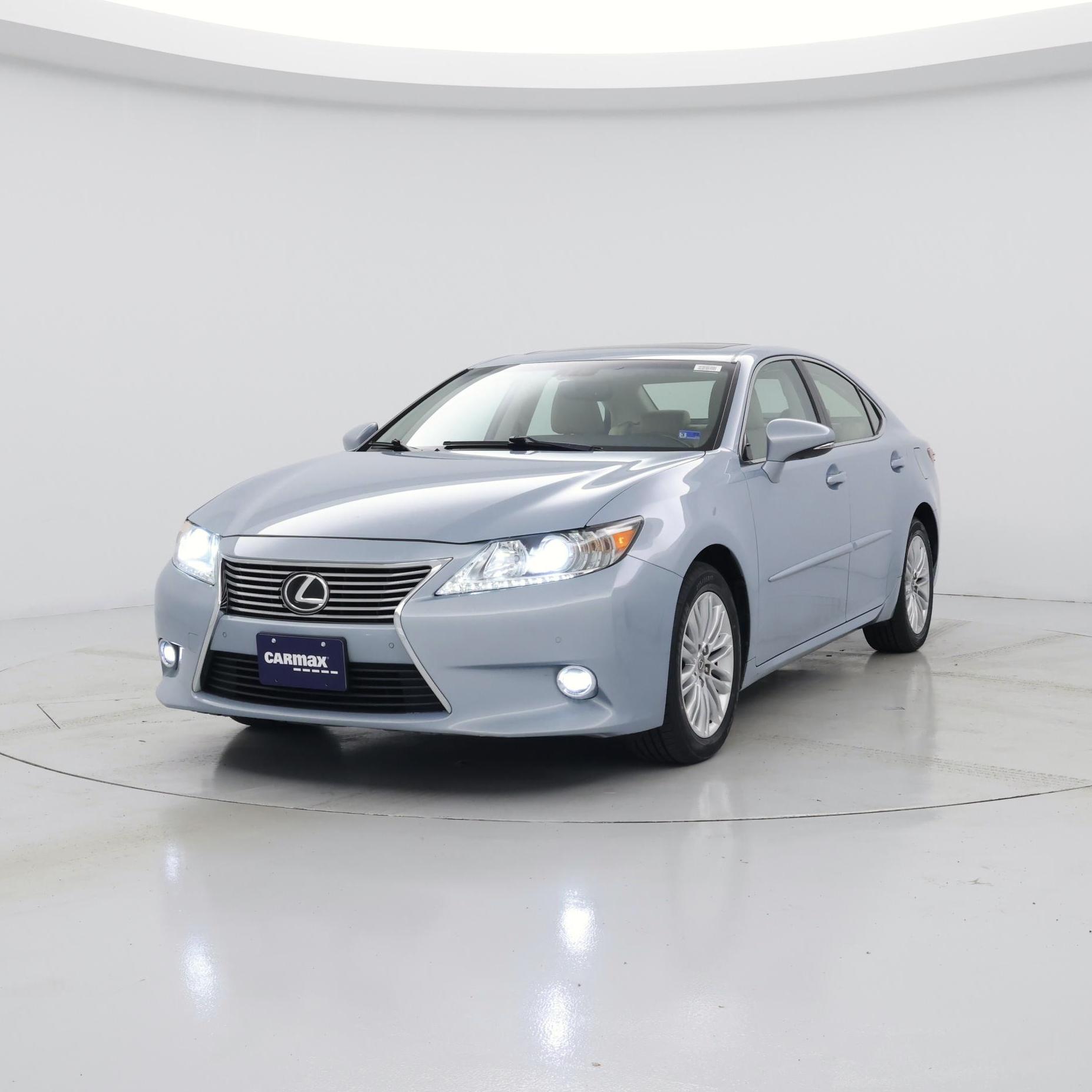 Thumbnail: 2014 Lexus ES - 4