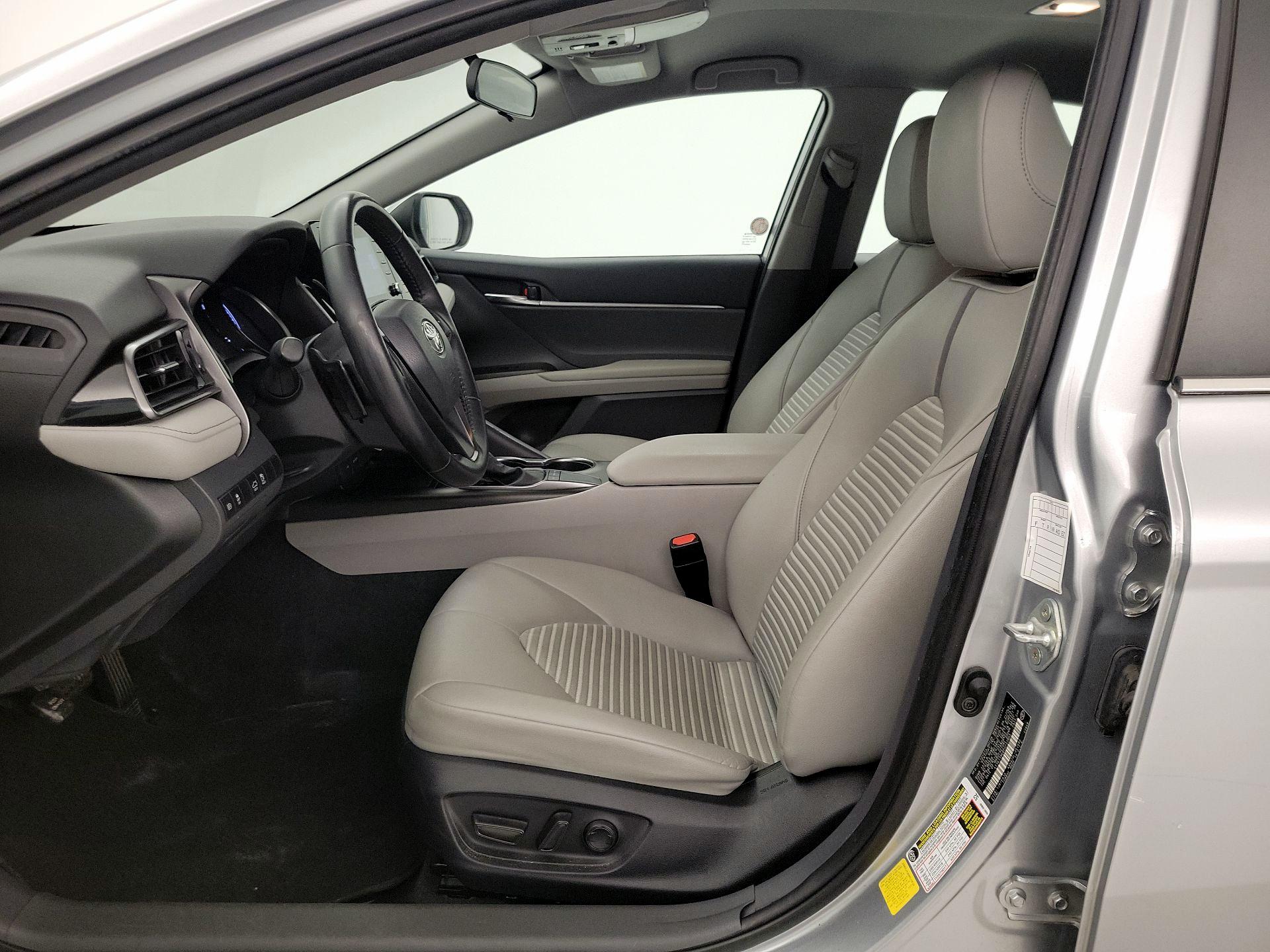 Thumbnail: 2023 Toyota Camry - 11