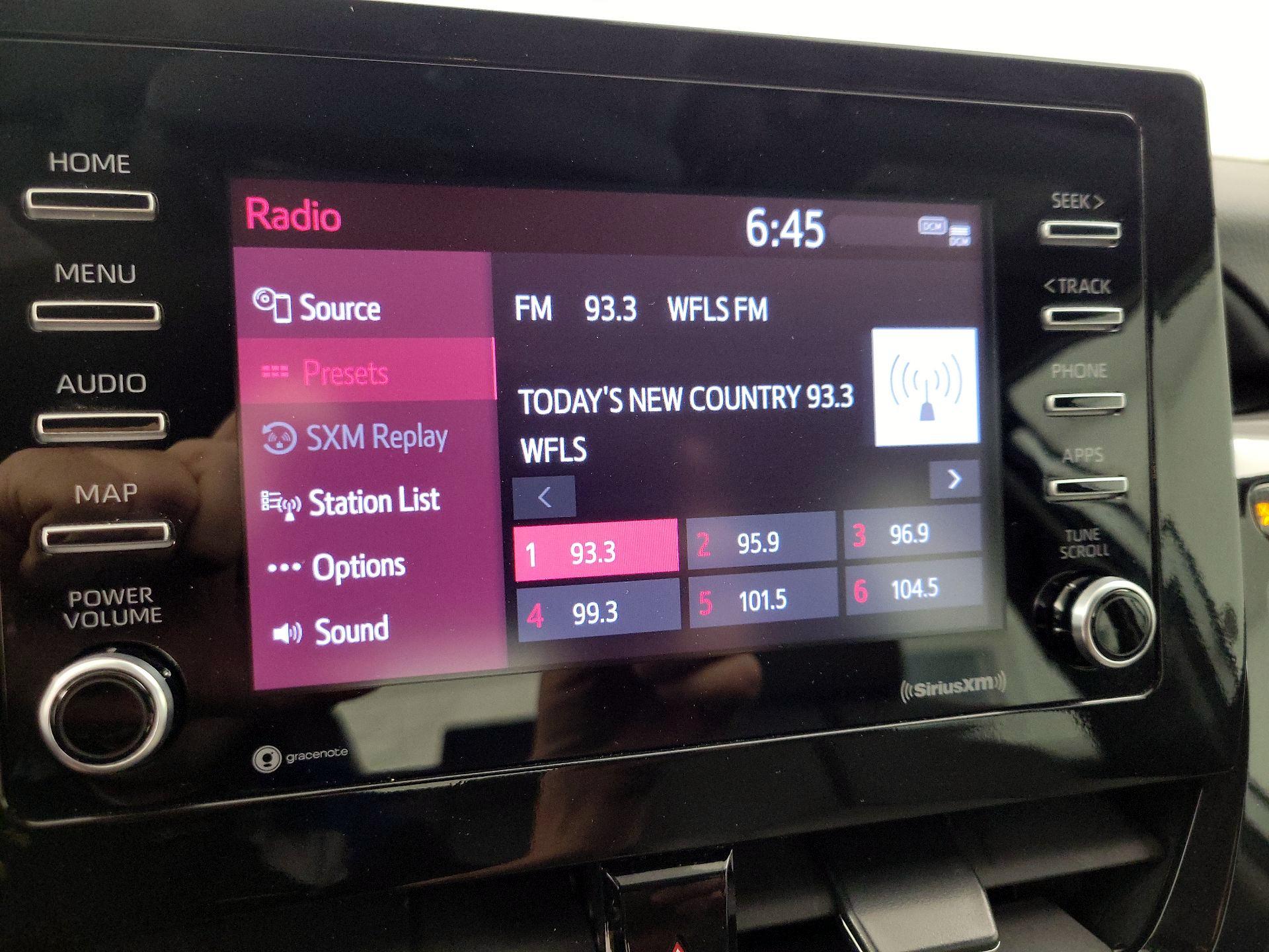 Thumbnail: 2023 Toyota Camry - 15