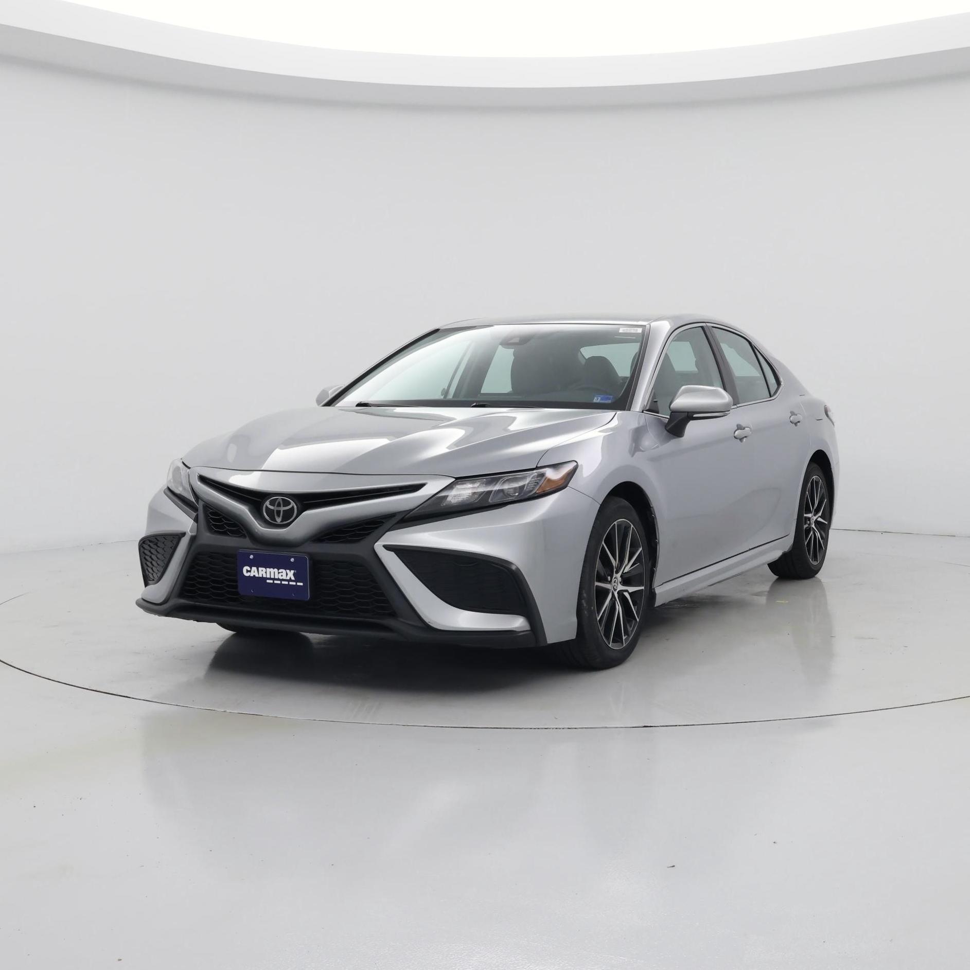 Thumbnail: 2023 Toyota Camry - 4