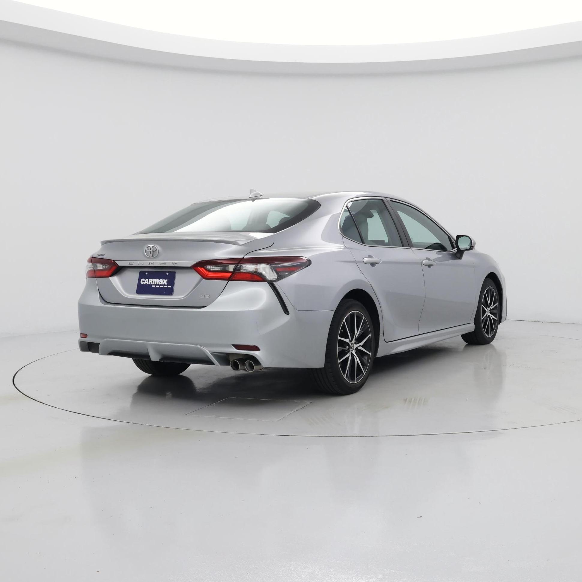 Thumbnail: 2023 Toyota Camry - 8