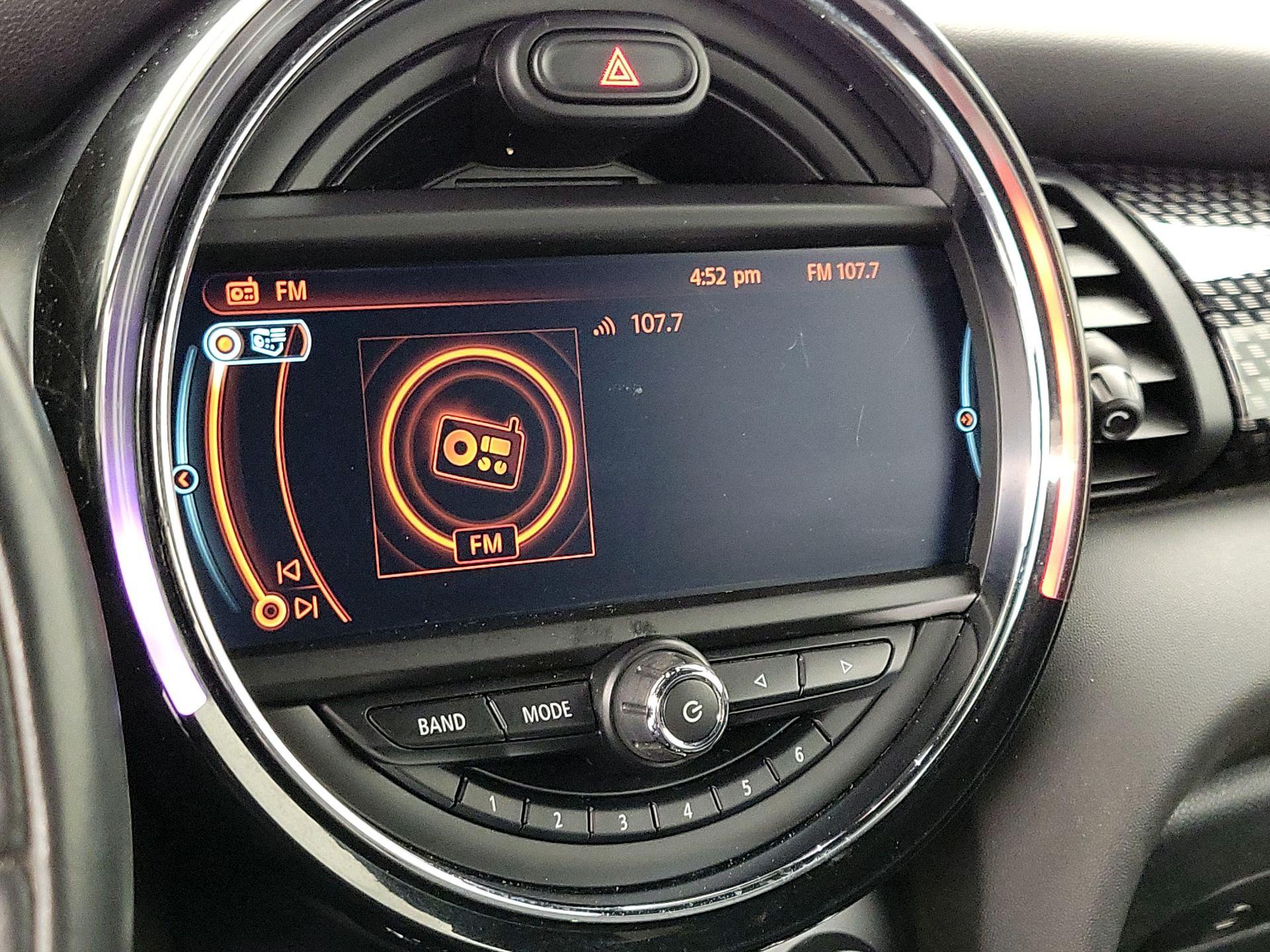 Thumbnail: 2018 MINI Cooper - 16