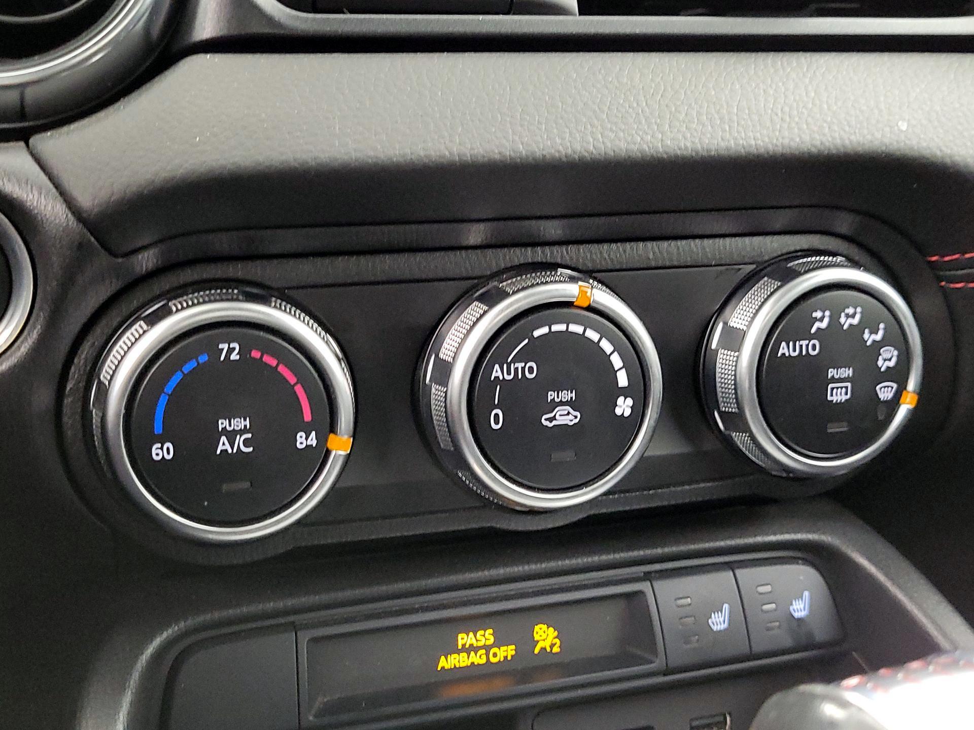 Thumbnail: 2020 Fiat 124 Spider - 17