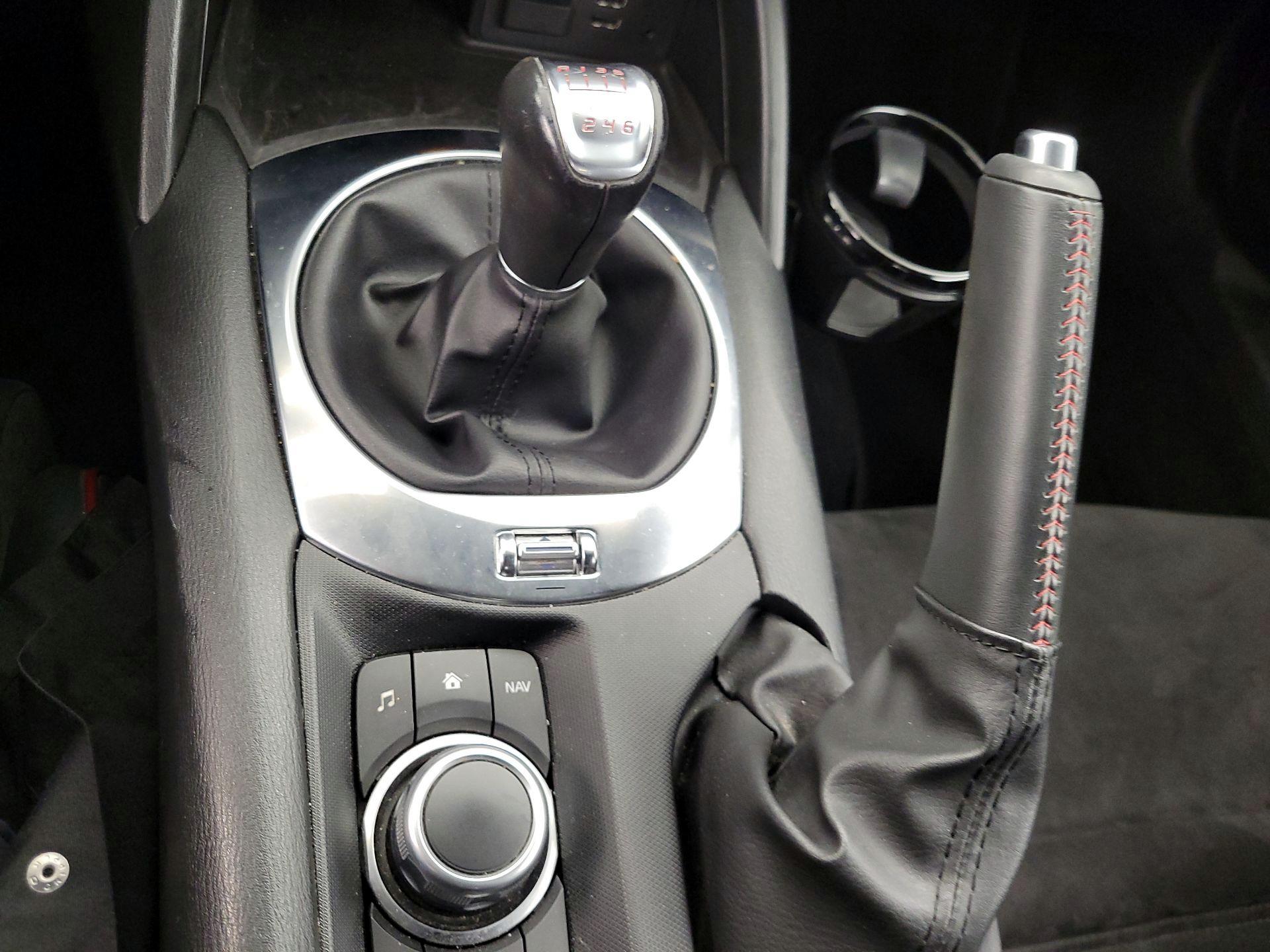 Thumbnail: 2020 Fiat 124 Spider - 18