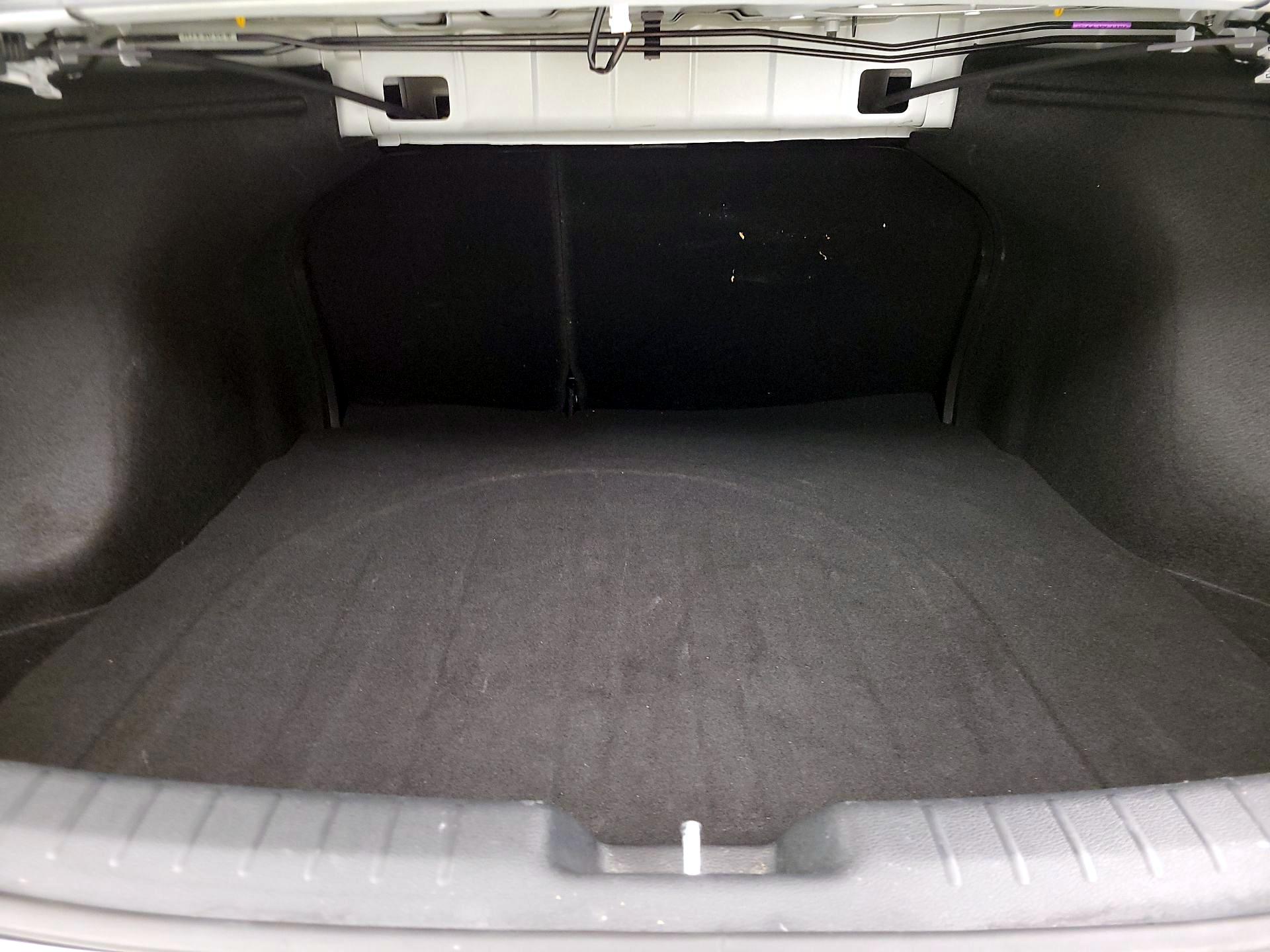 Thumbnail: 2023 Kia Forte - 20